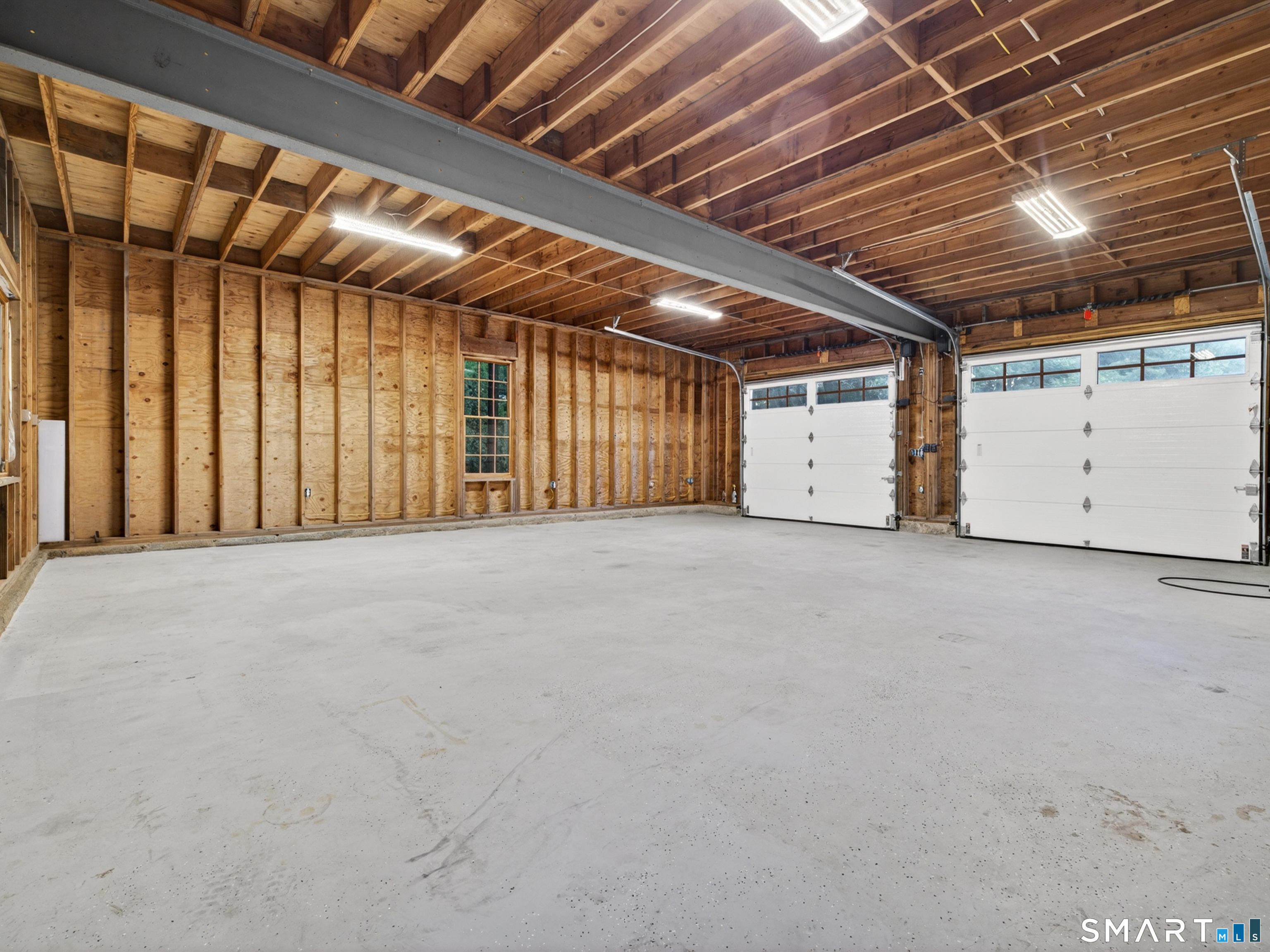 231 Kenwood photo 34