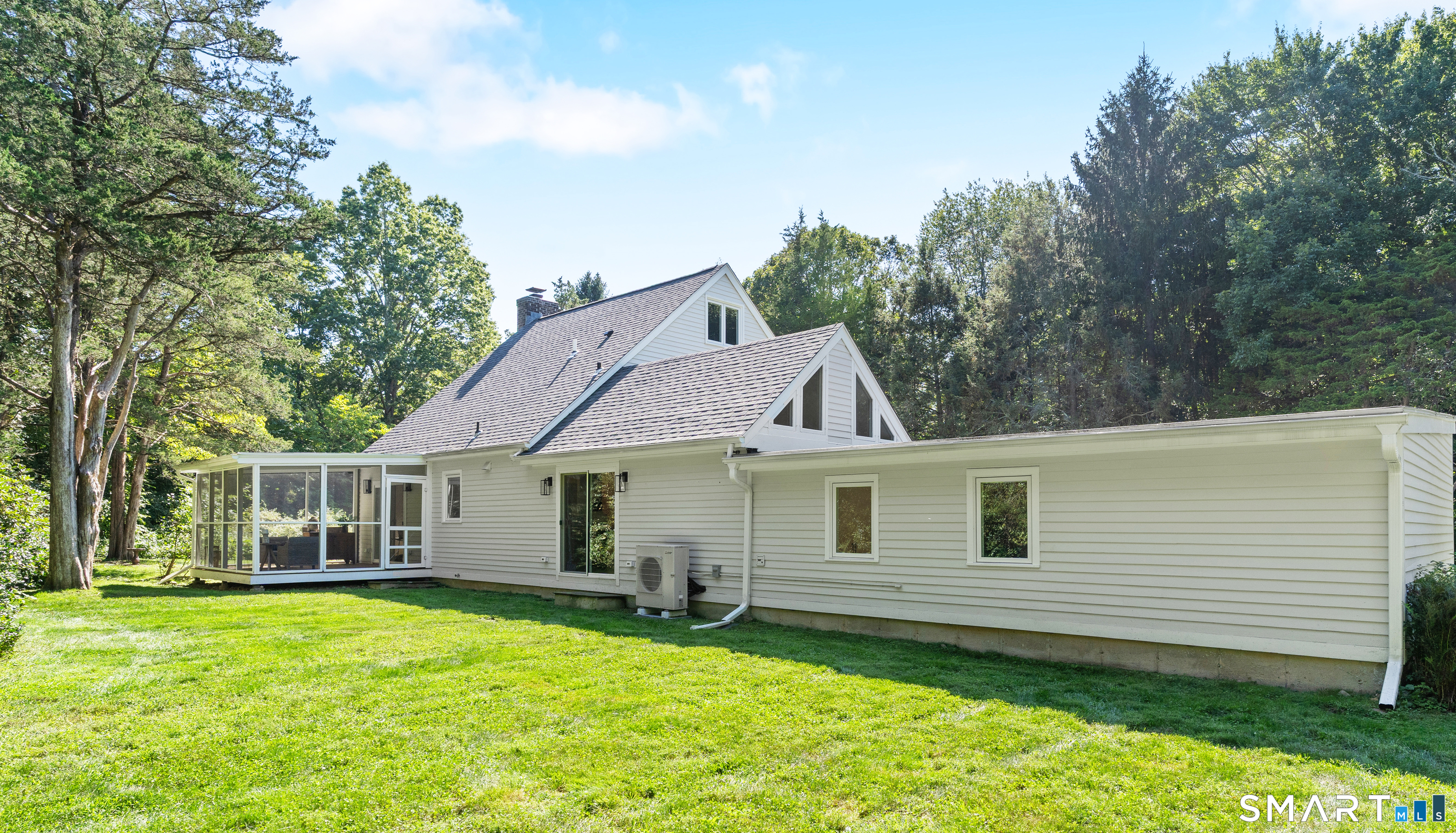 137 Flat Meadow Road photo 36