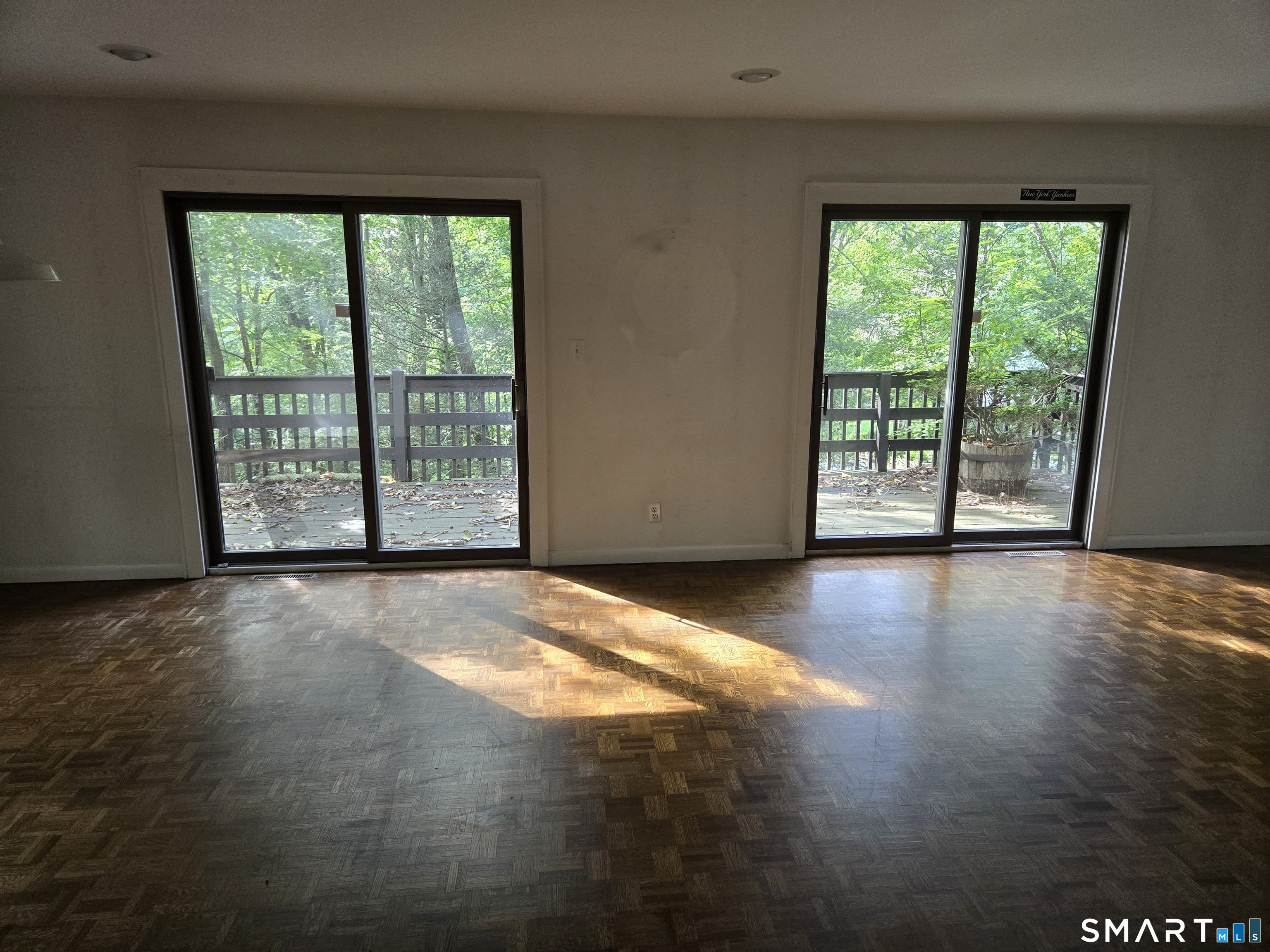 38 Ravenwood Drive photo 18