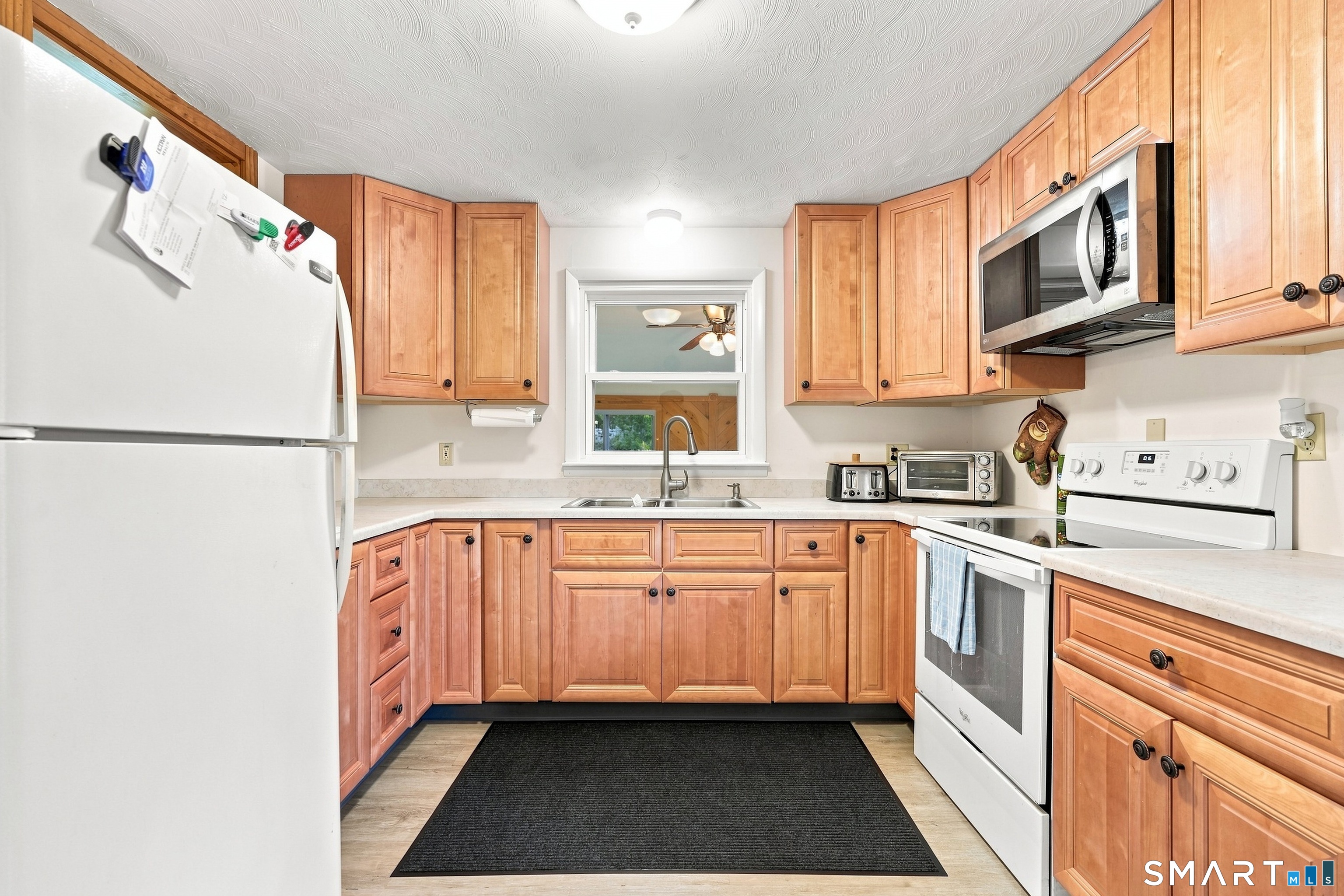 2 Hamilton Road photo 26