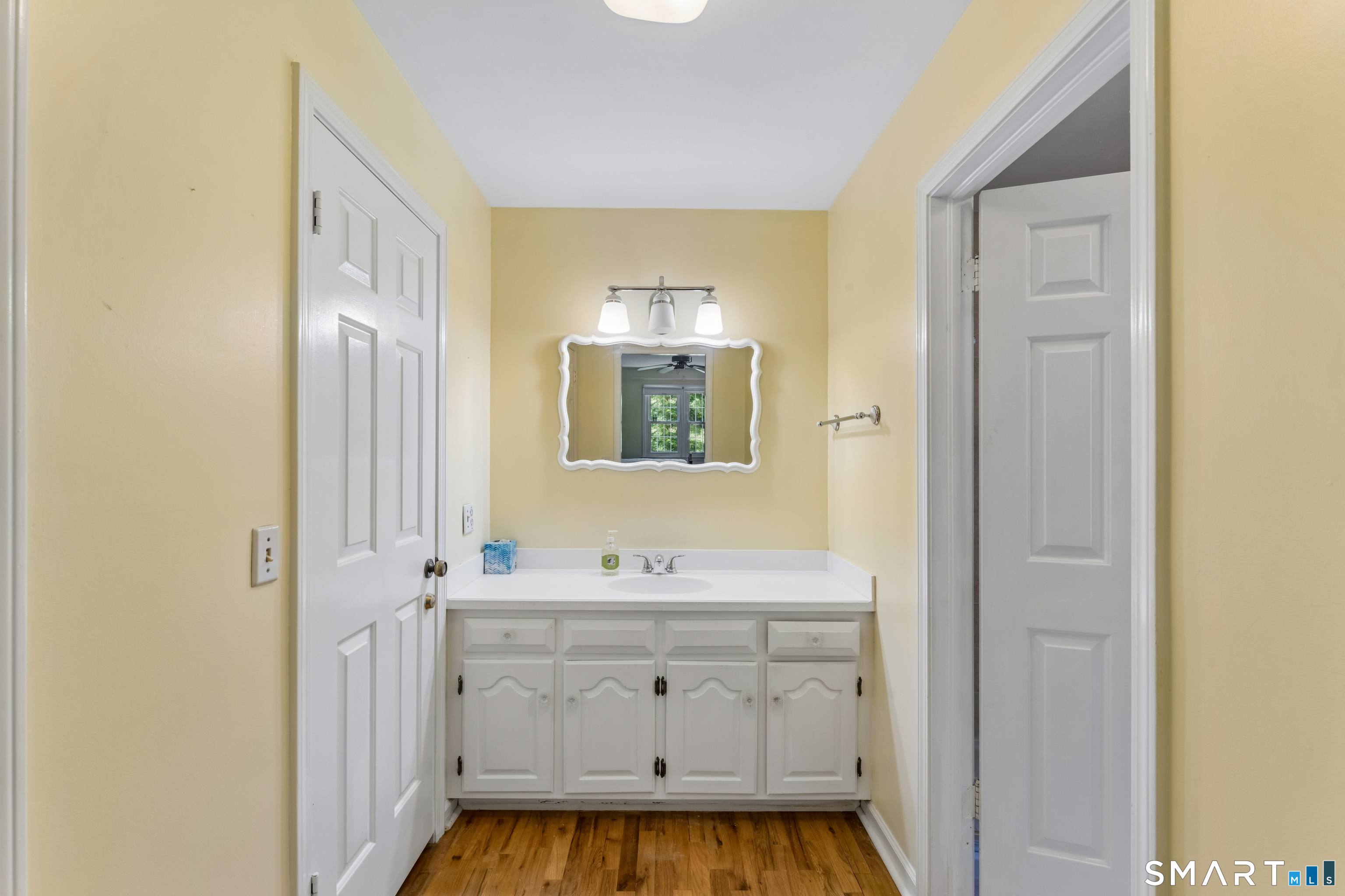 2730 Burr photo 16