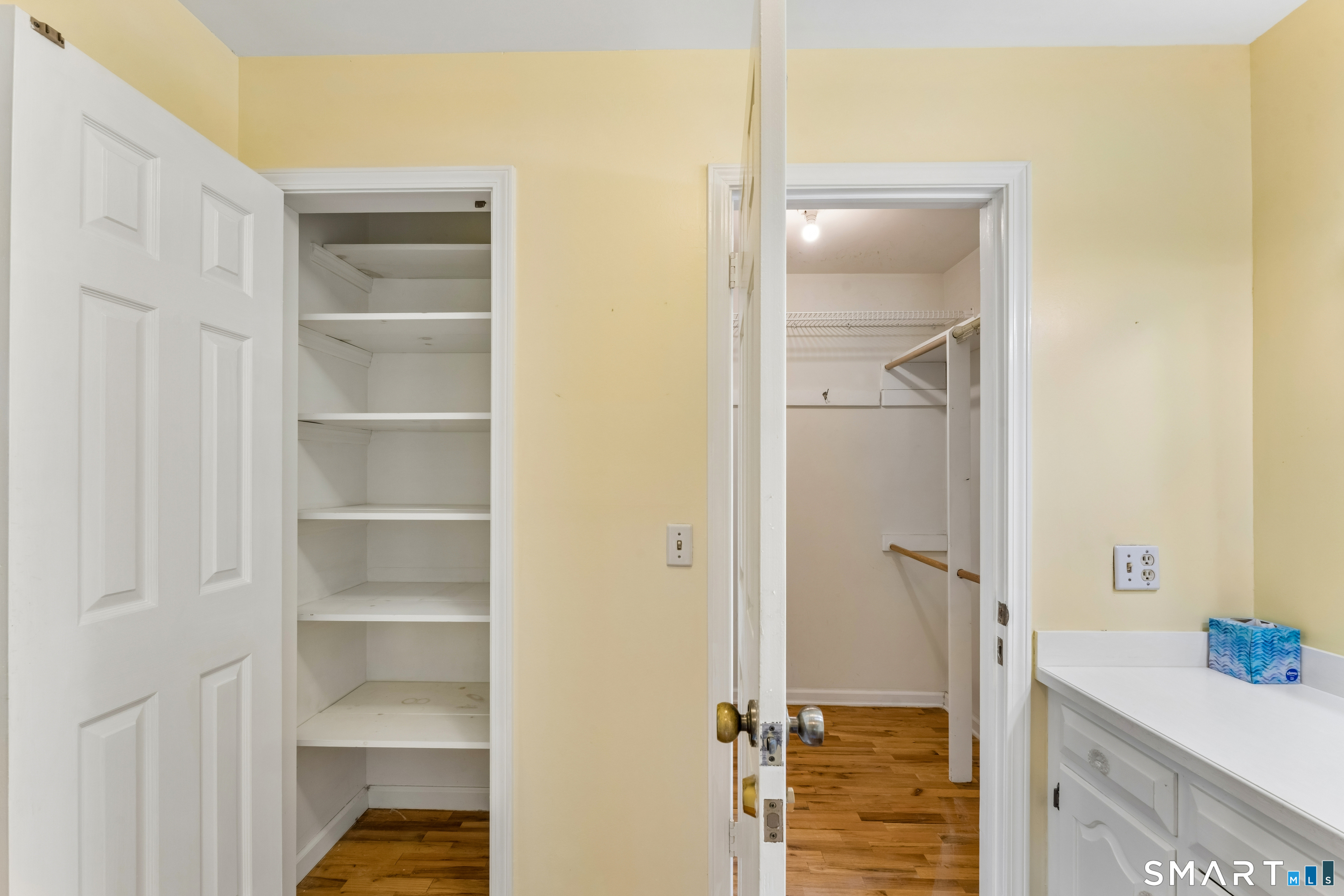 2730 Burr photo 17