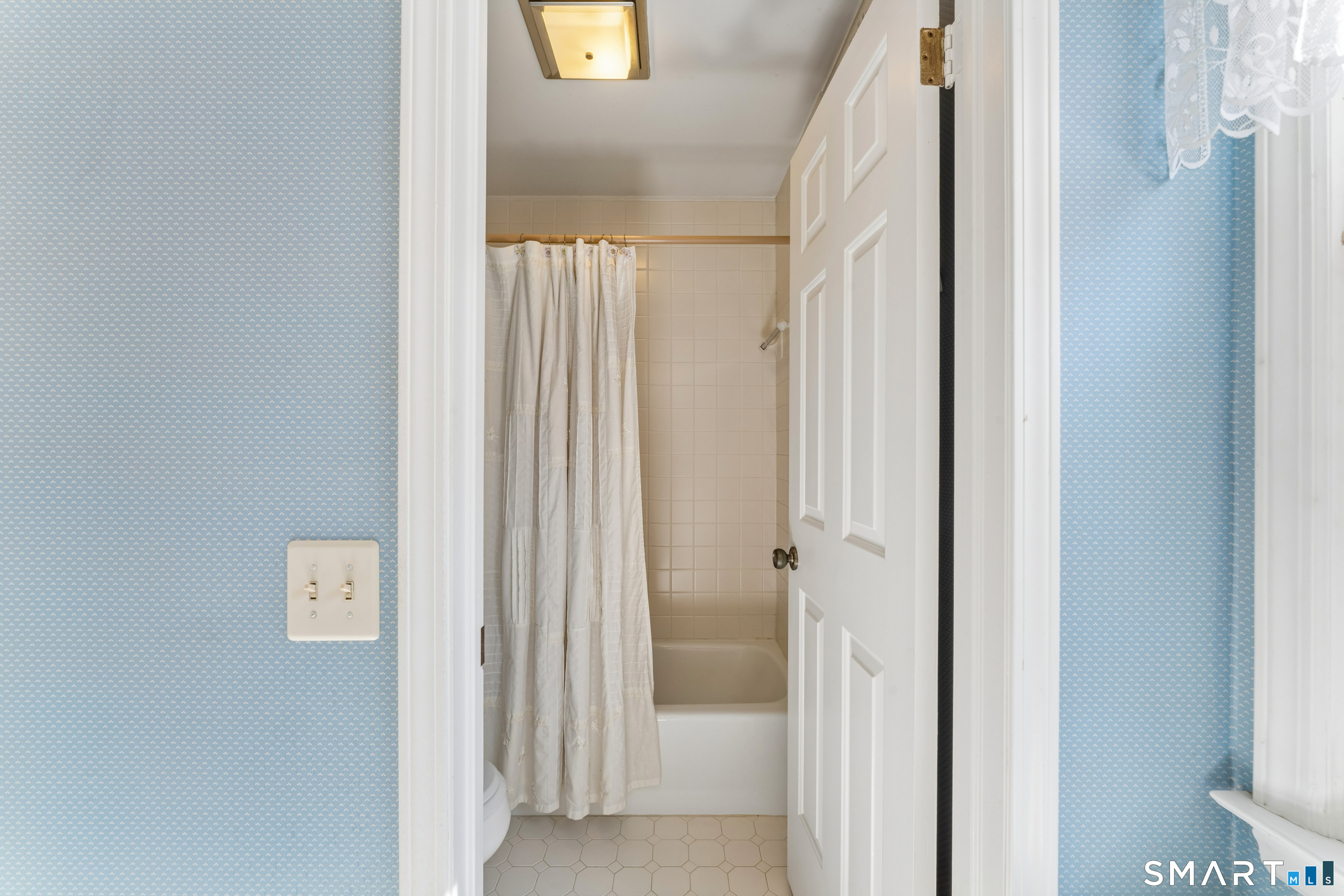 2730 Burr photo 24