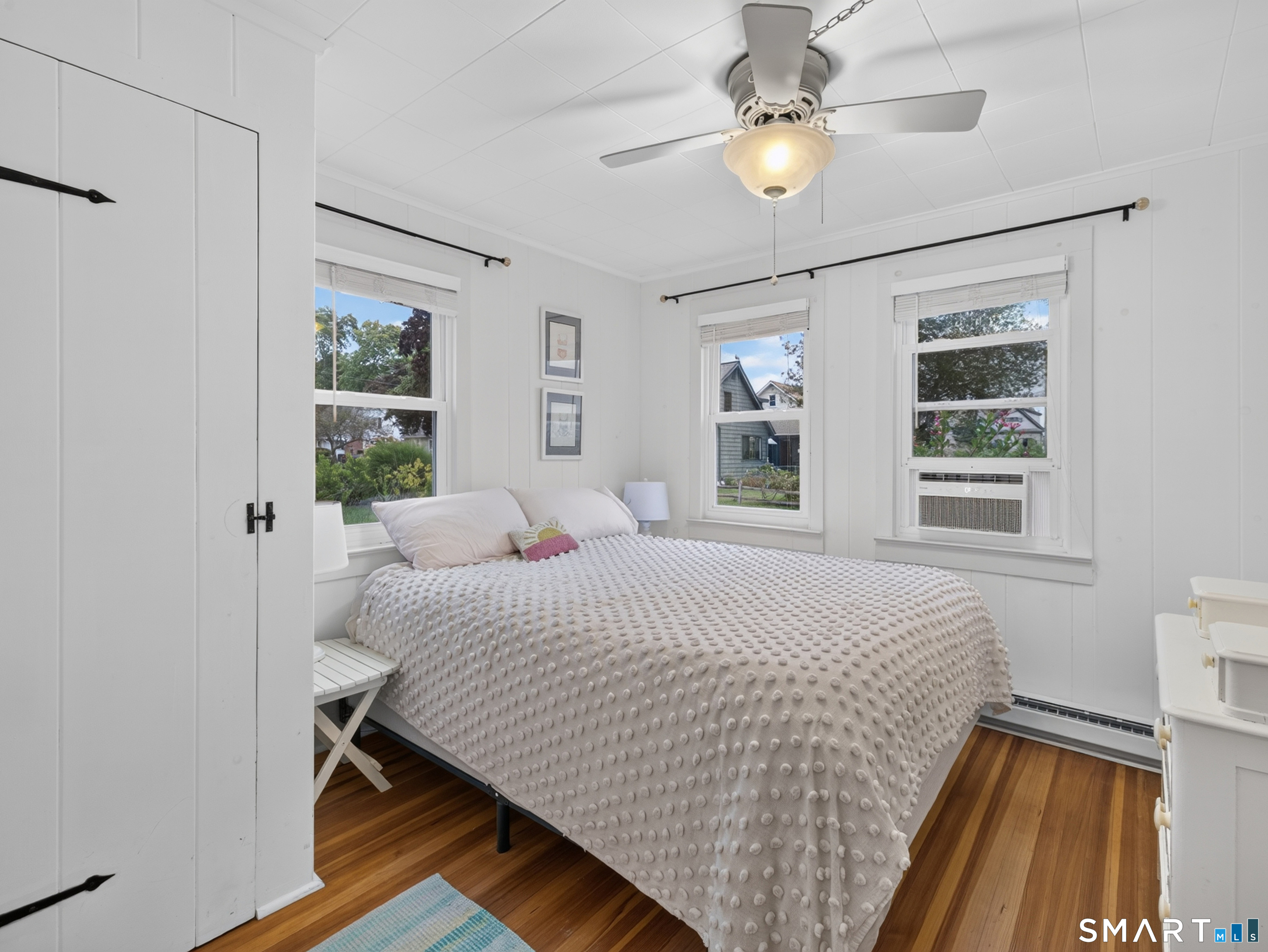 60 Bassett Lane photo 16
