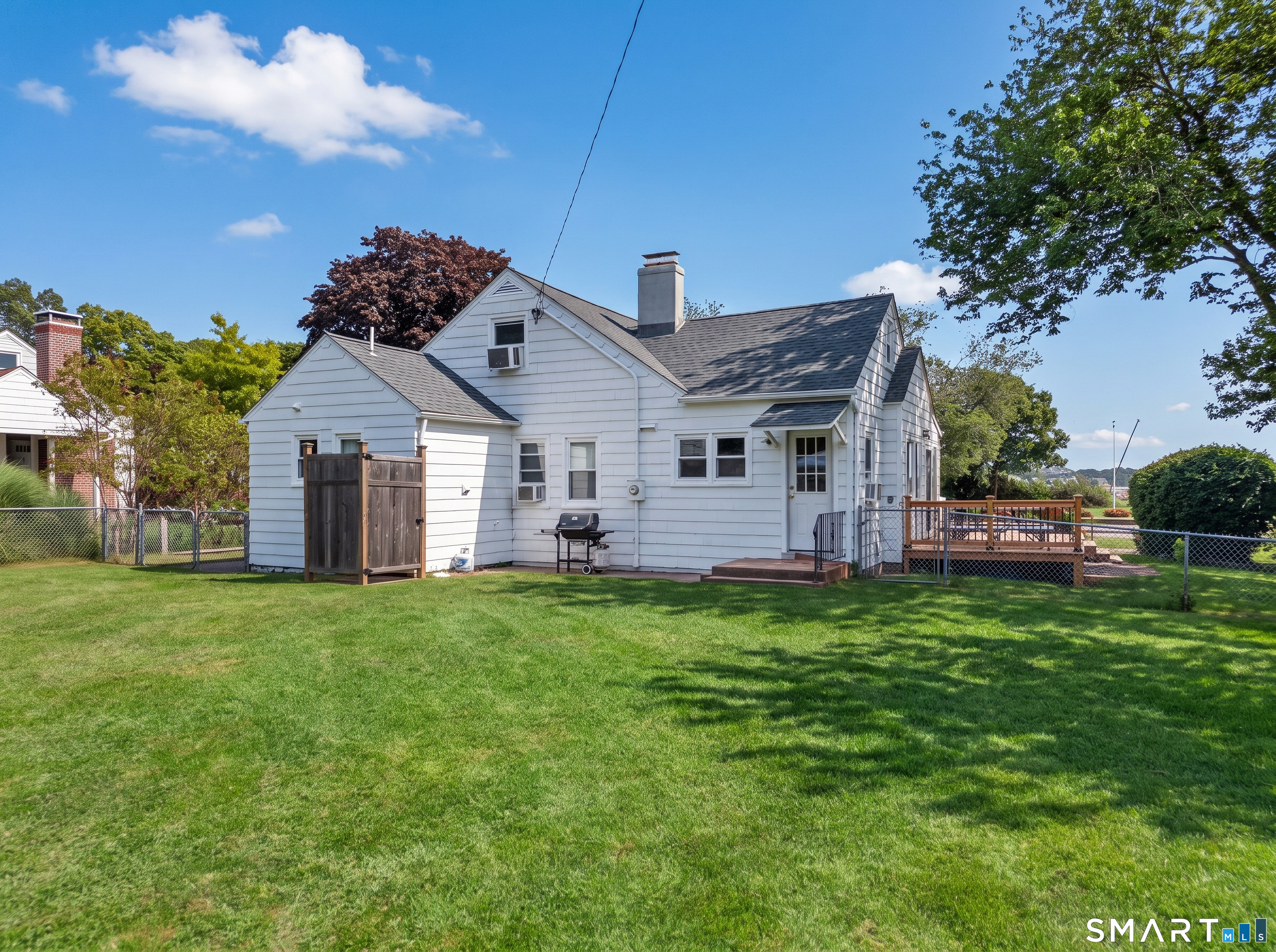 60 Bassett Lane photo 27