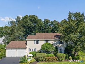 5 Pequot, Unit 5, Monroe