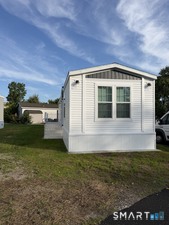 46 Kenosia, Unit #25, Danbury