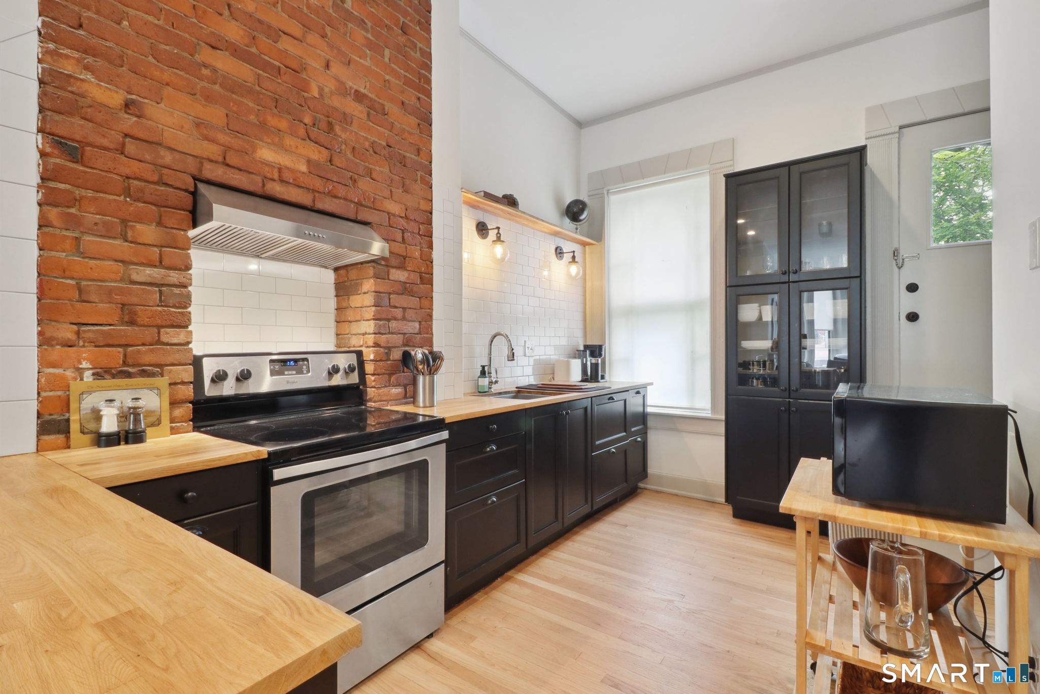 15 Capitol Avenue Unit #B photo 18