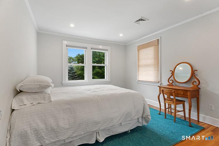 37 George Avenue photo 15