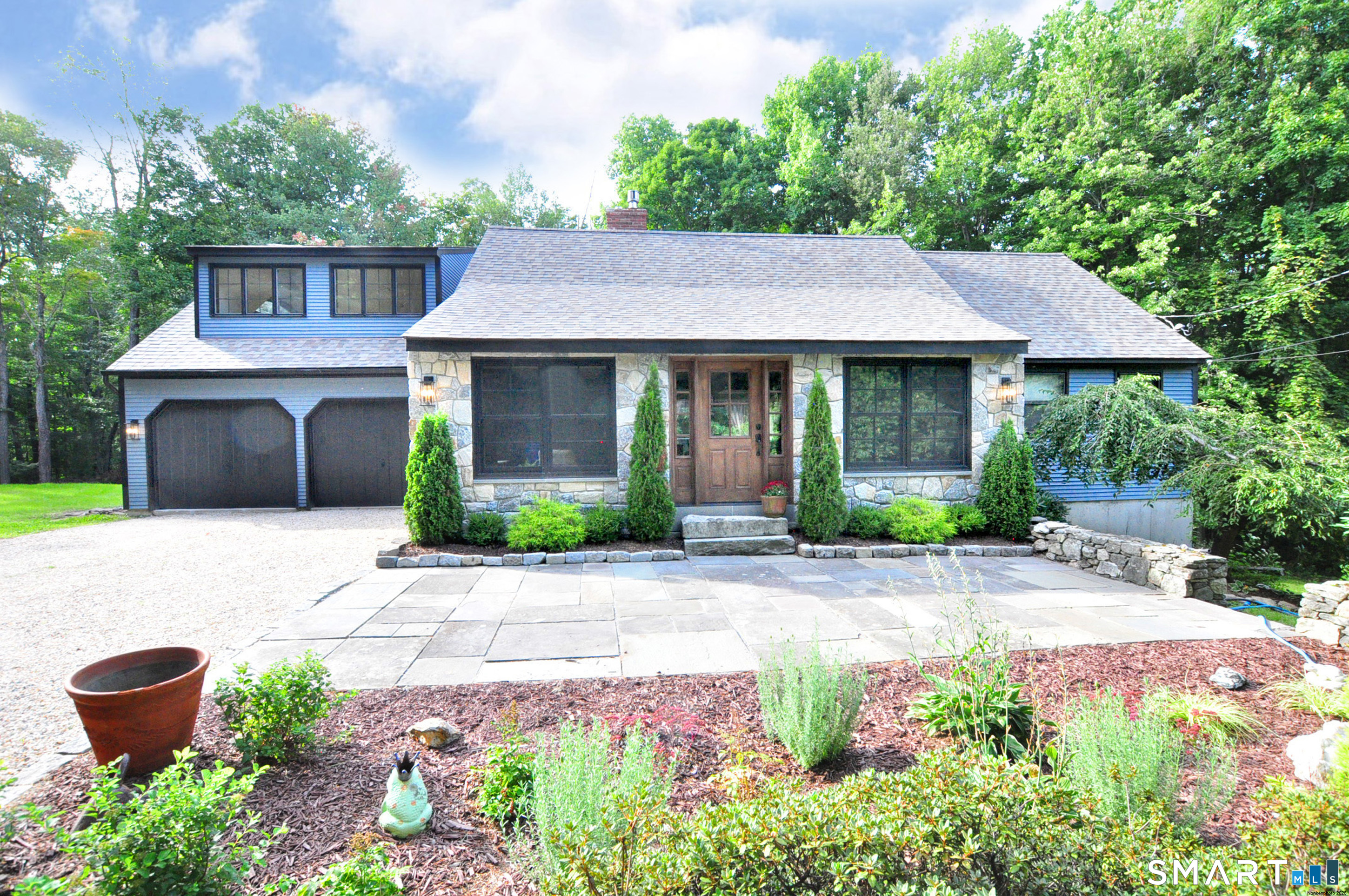 27 Sally Burr Road photo 3