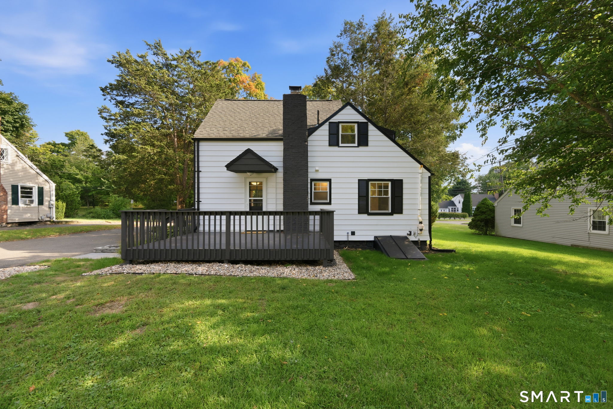 271 South Road photo 10