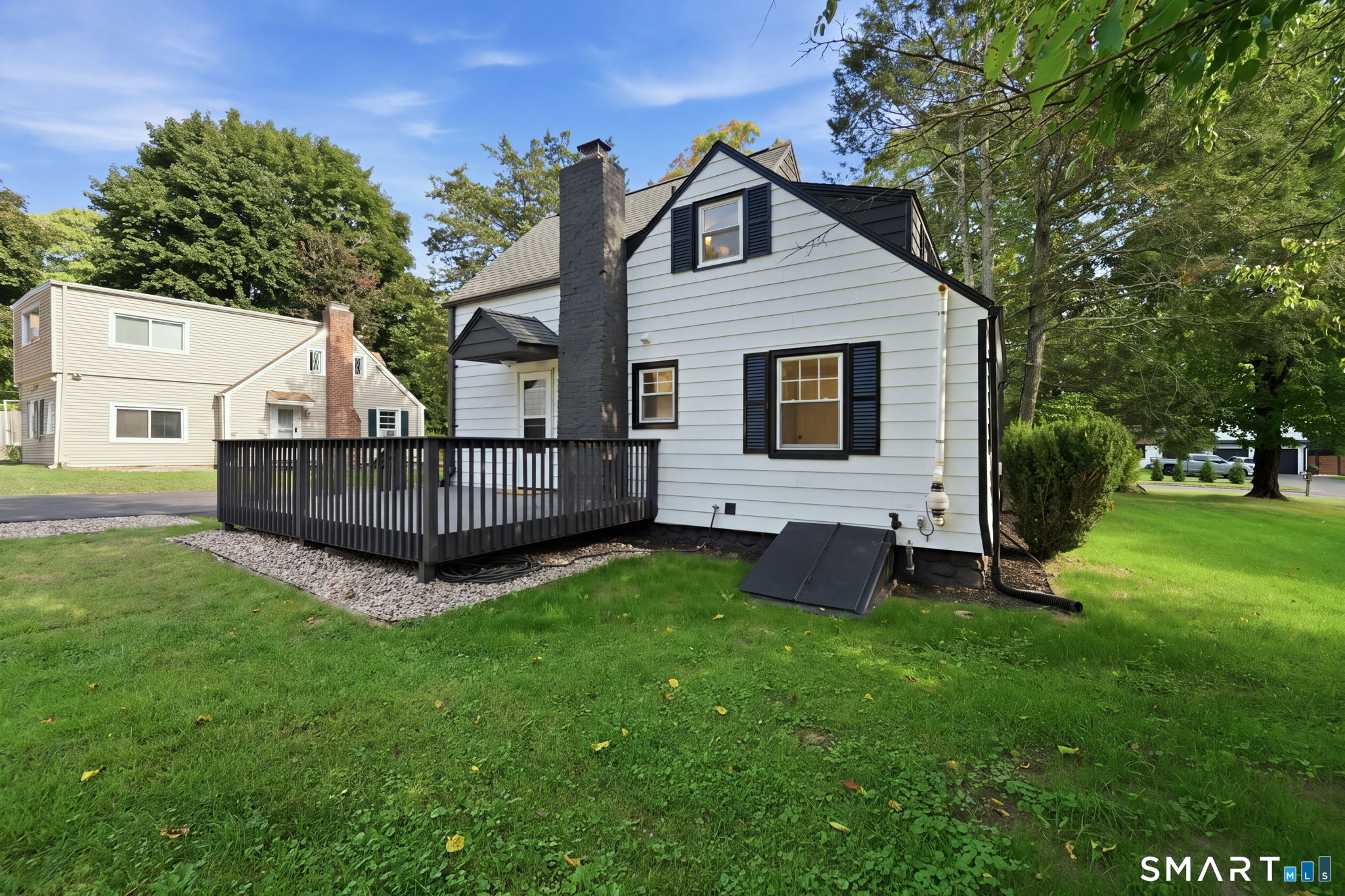 271 South Road photo 11
