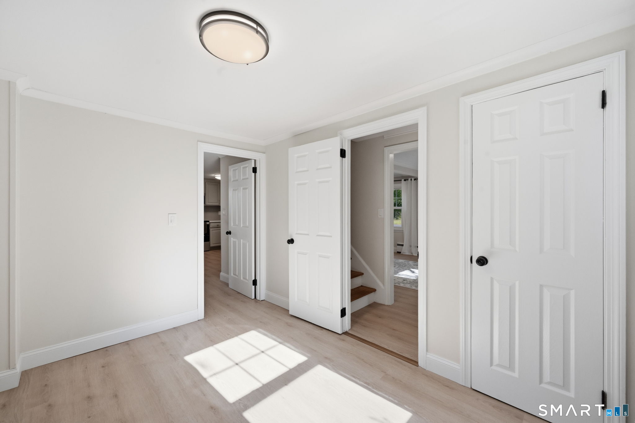 271 South Road photo 15
