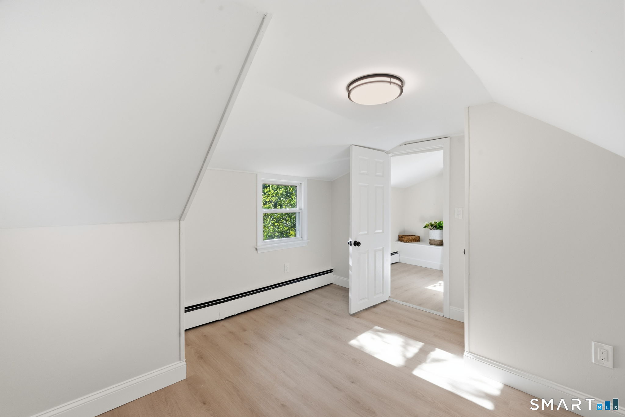 271 South Road photo 27