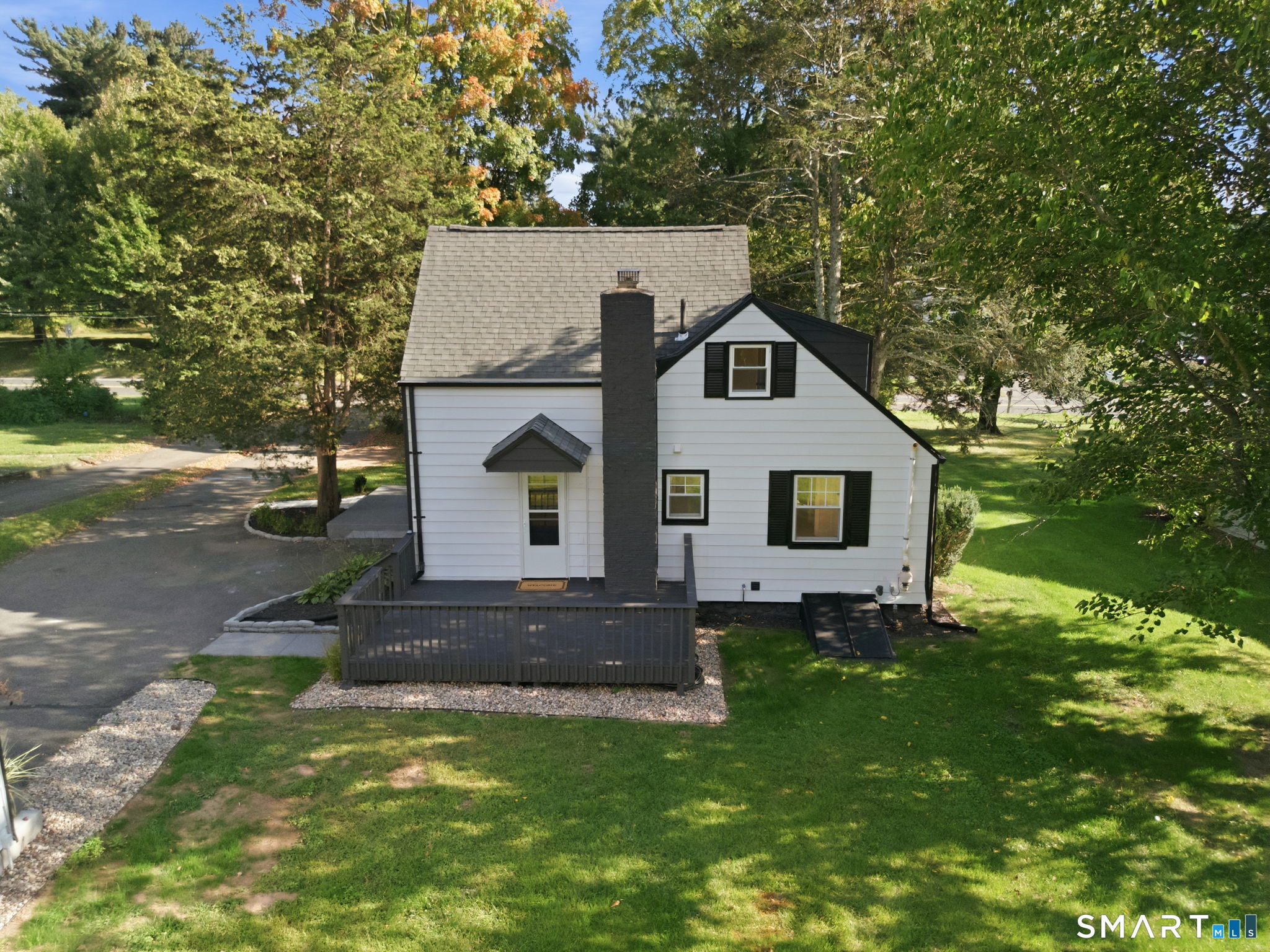 271 South Road photo 35
