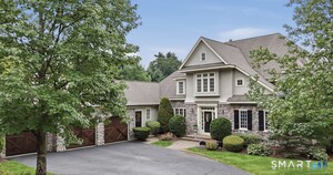9 Whitehall, Middlebury