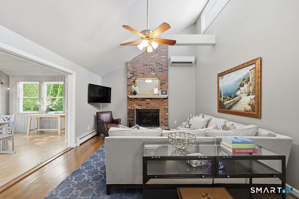3 Hartfield Lane photo 13