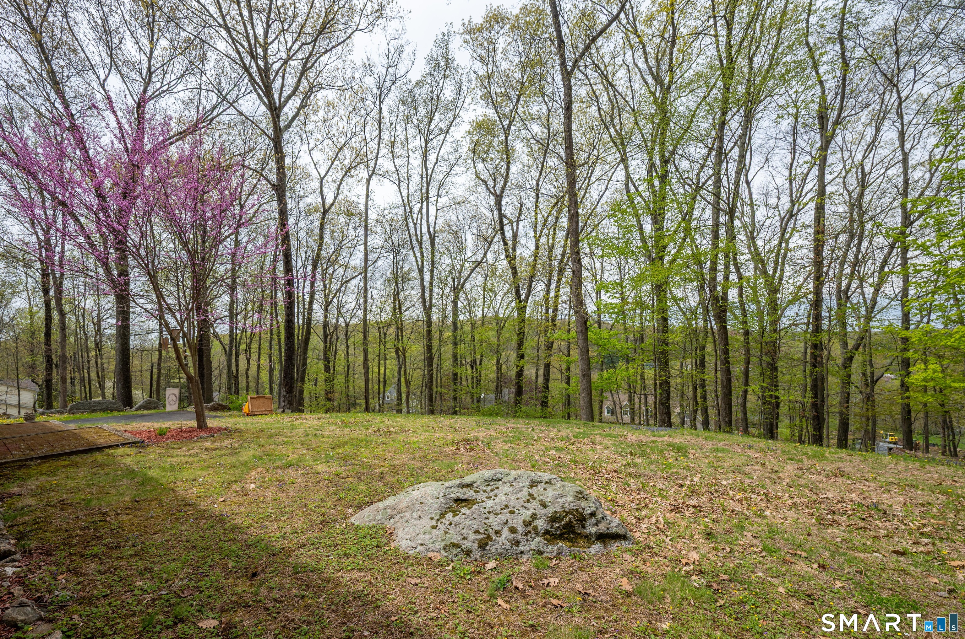 Photo 40 of Single family home for sale at 39 Bear Mountain Rd, Danbury, CT 06811 | MLS# 24206029 | Listing updated on 2026-09-15