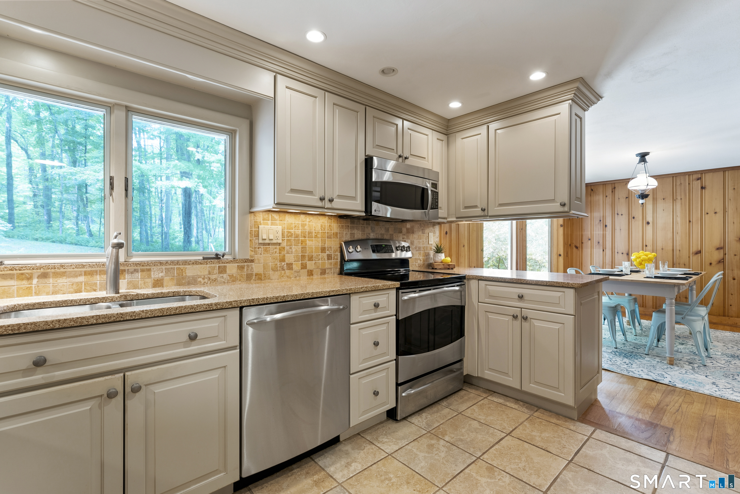 43 Goose Hill Road photo 12