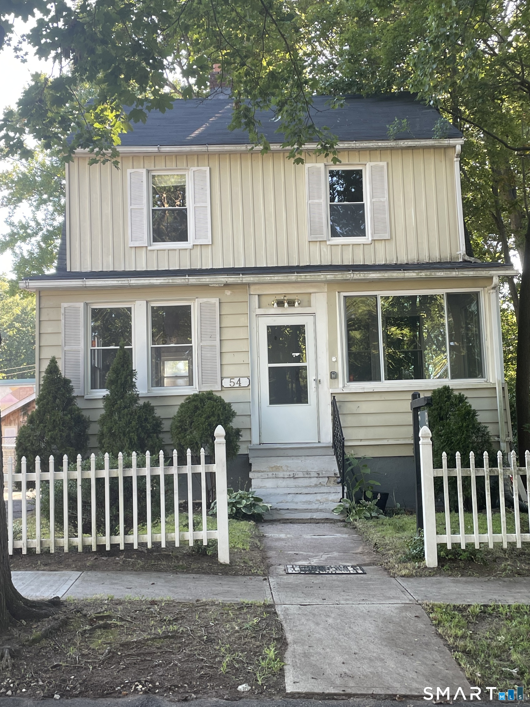 Photo 1 of Single family home for sale at 54 Forest Hills Rd, West Haven, CT 06516 | MLS# 24181451 | Listing updated on 2026-09-13