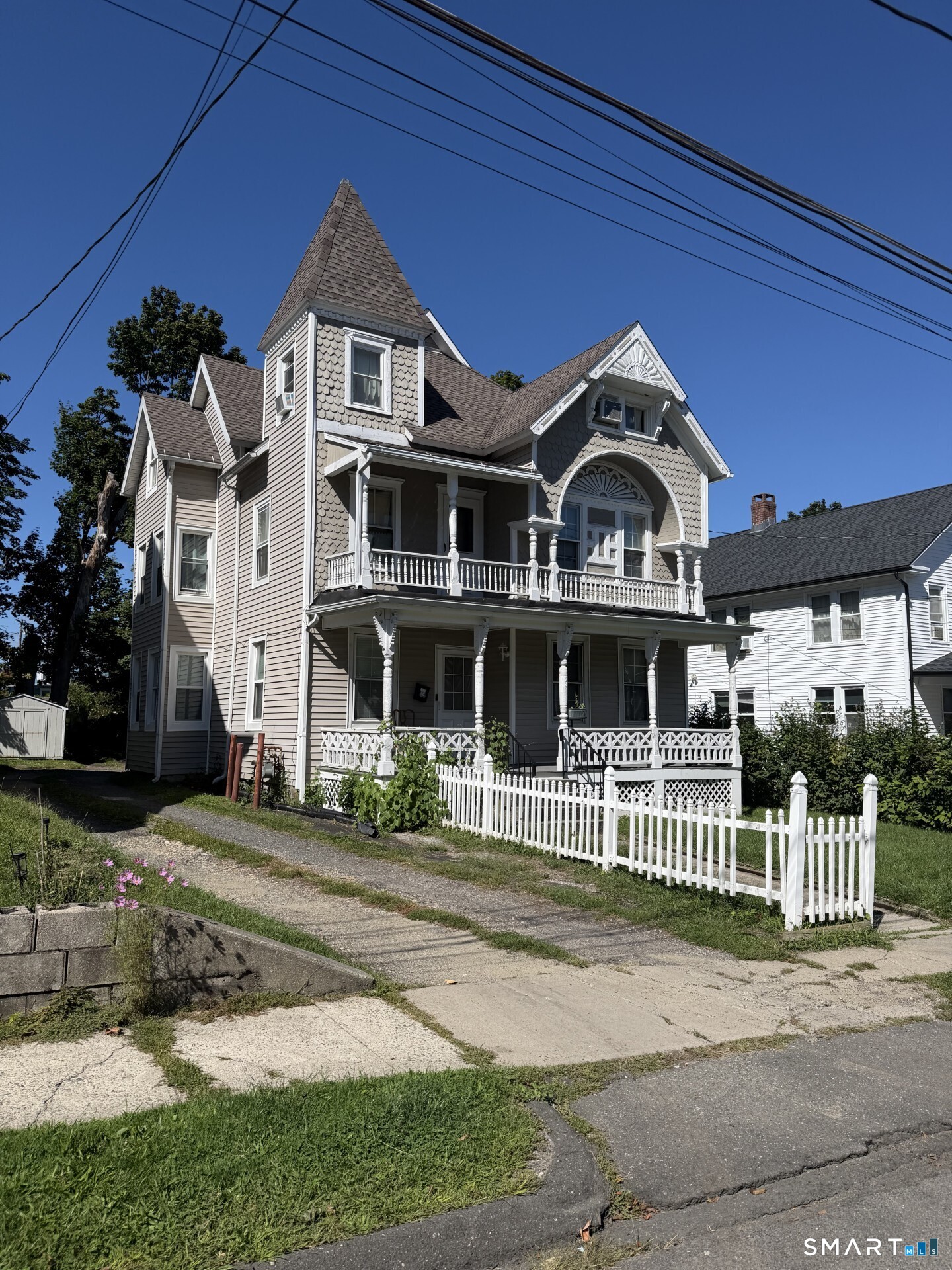 25 East Pearl Street