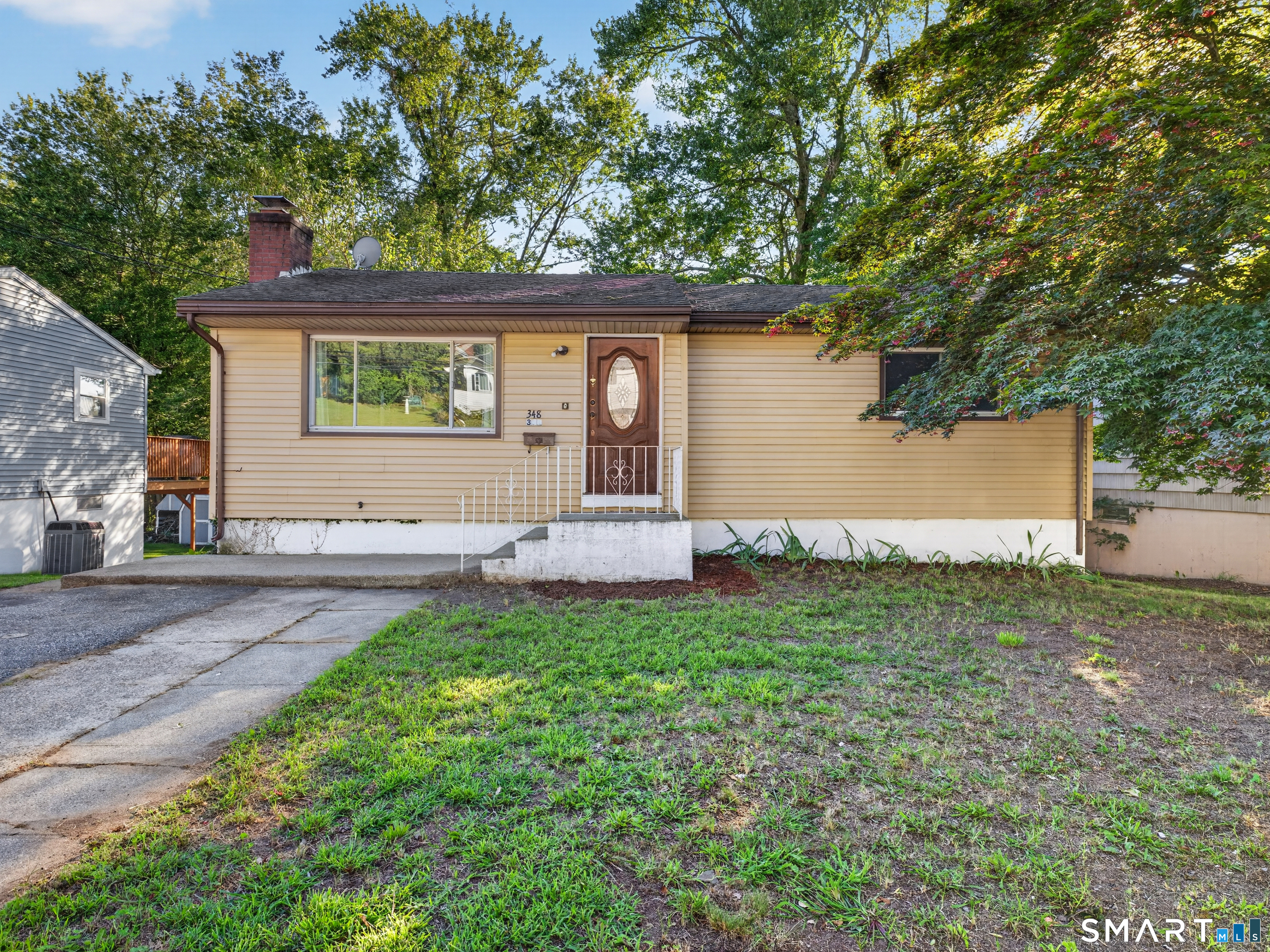 348 Bayonet Street photo 23