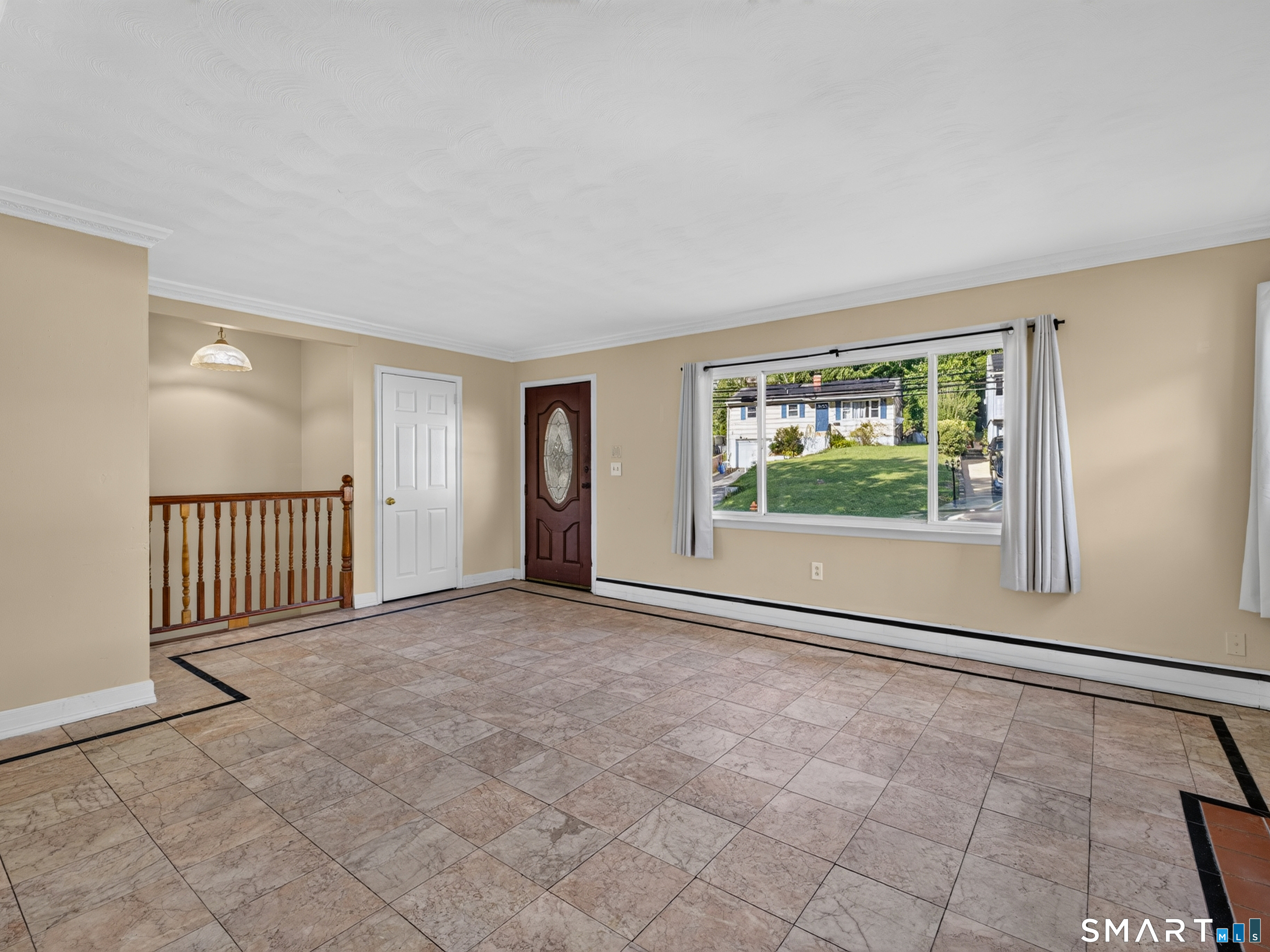 348 Bayonet Street photo 25
