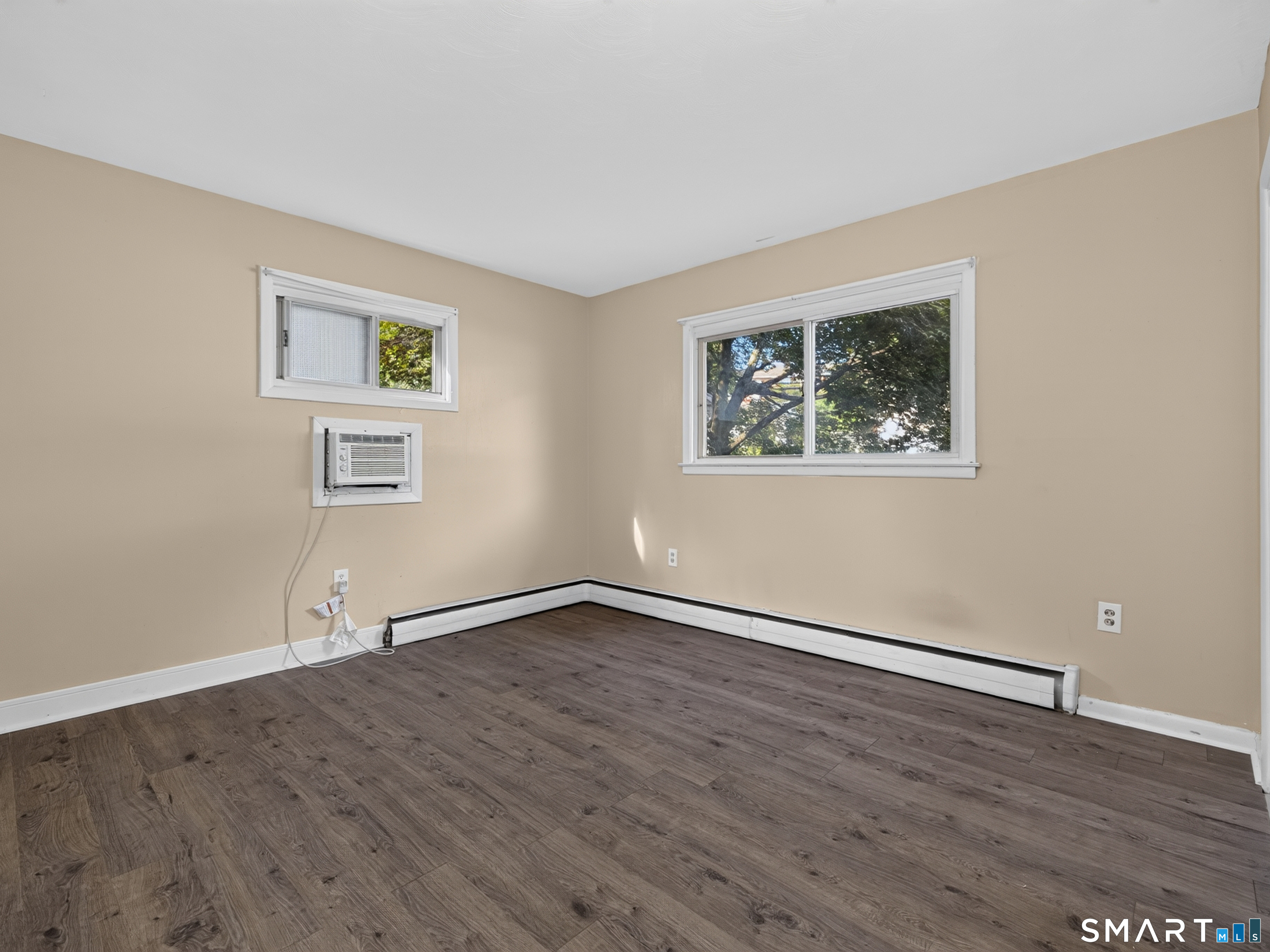 348 Bayonet Street photo 32