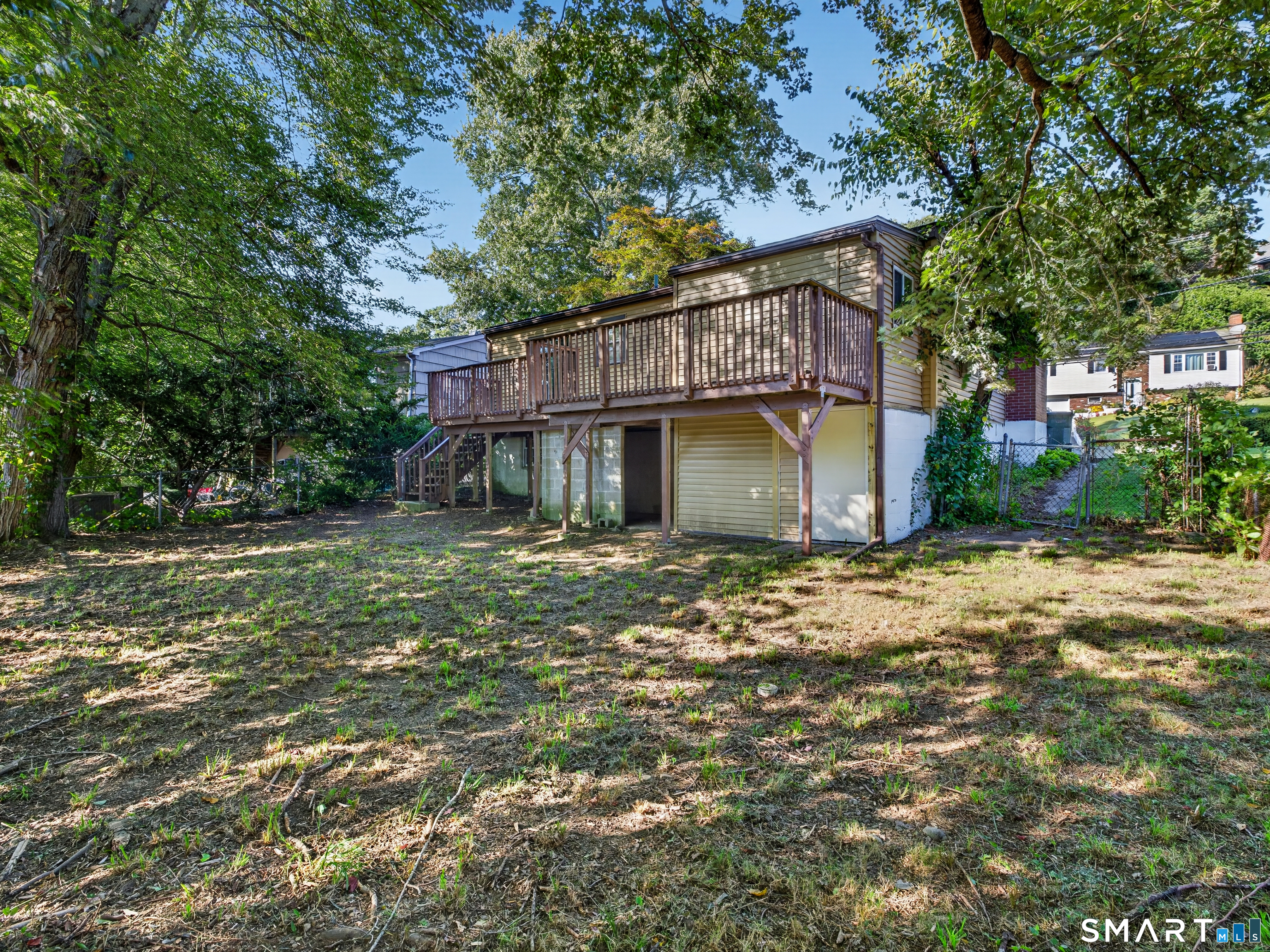 348 Bayonet Street photo 39