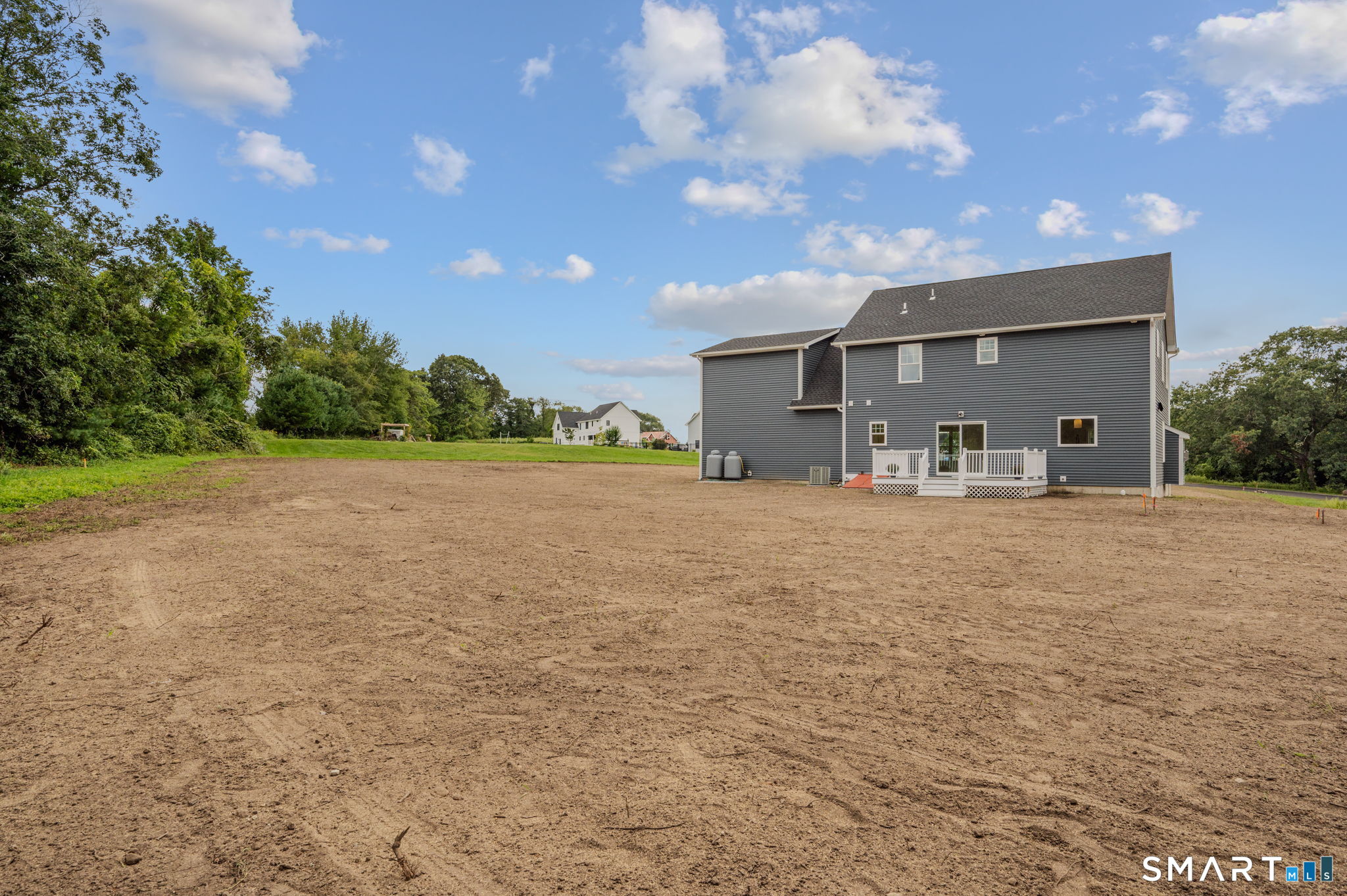 2 Farm Meadow Road photo 37