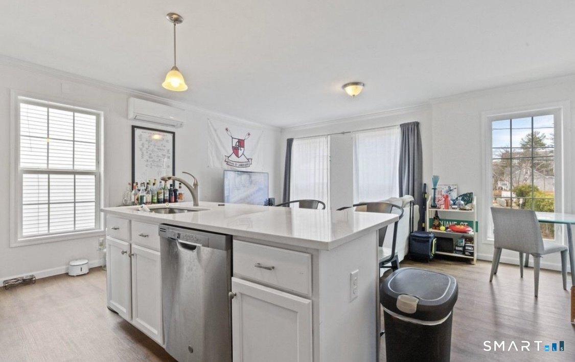 38 West Washington Avenue, Stamford, Connecticut photo 3