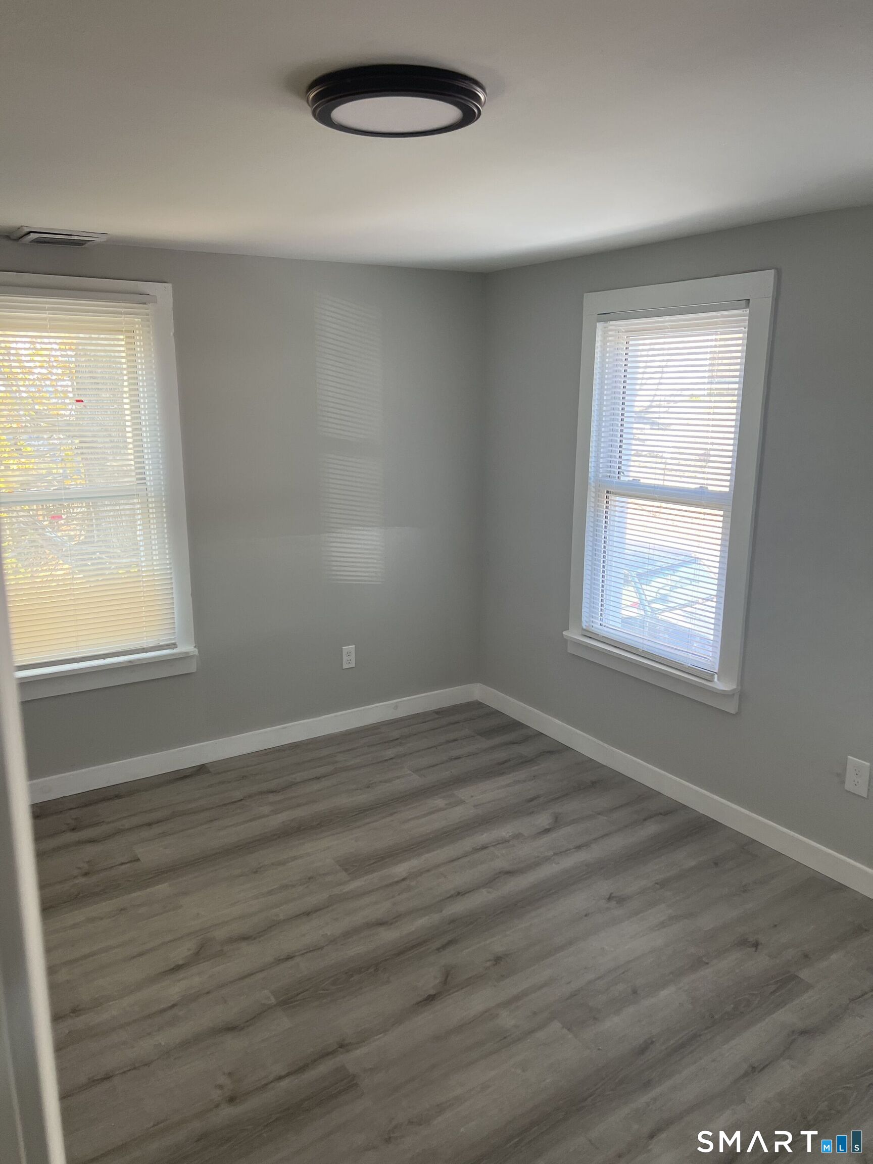 120 Jewett Street photo 12