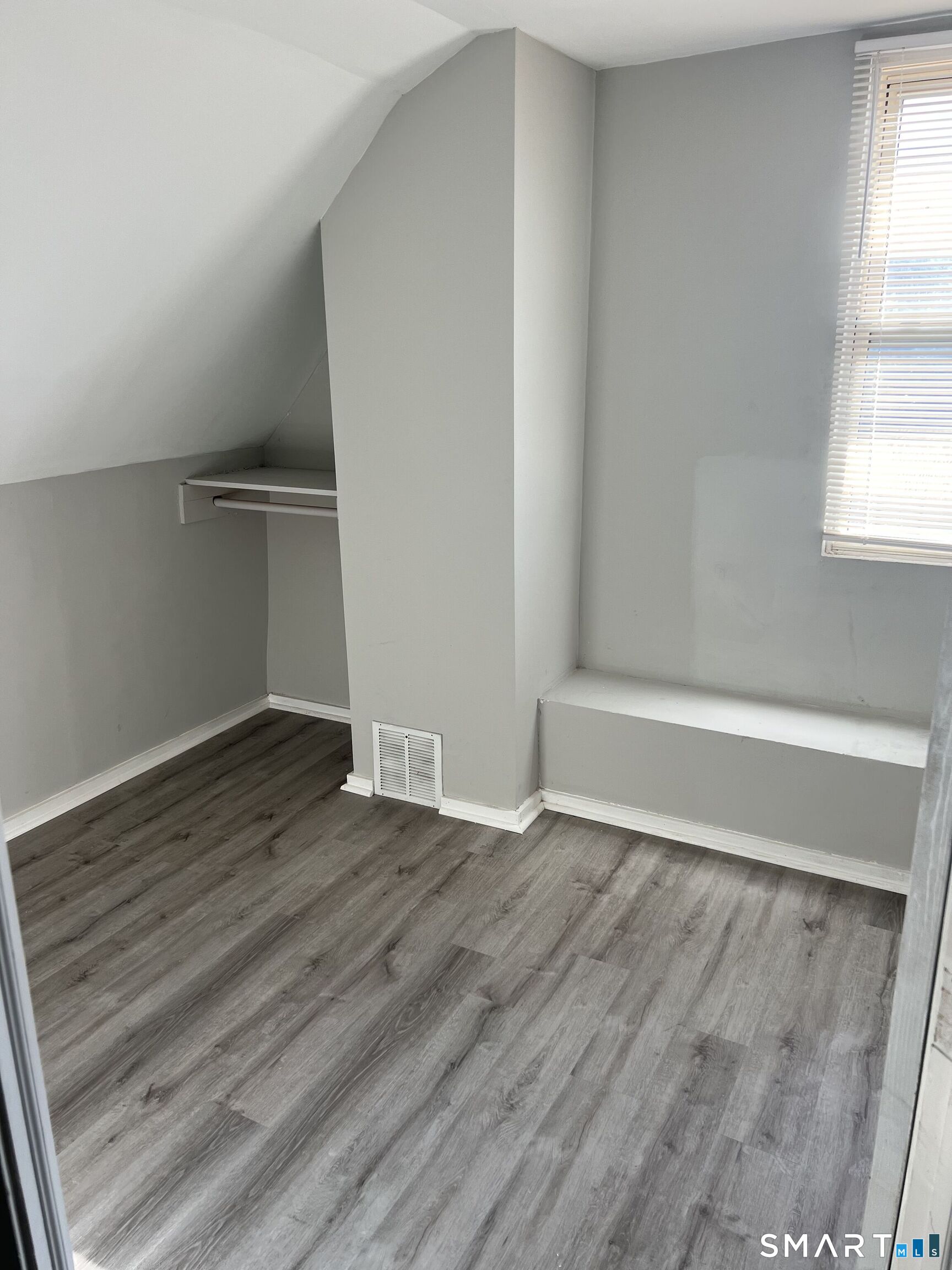 120 Jewett Street photo 16