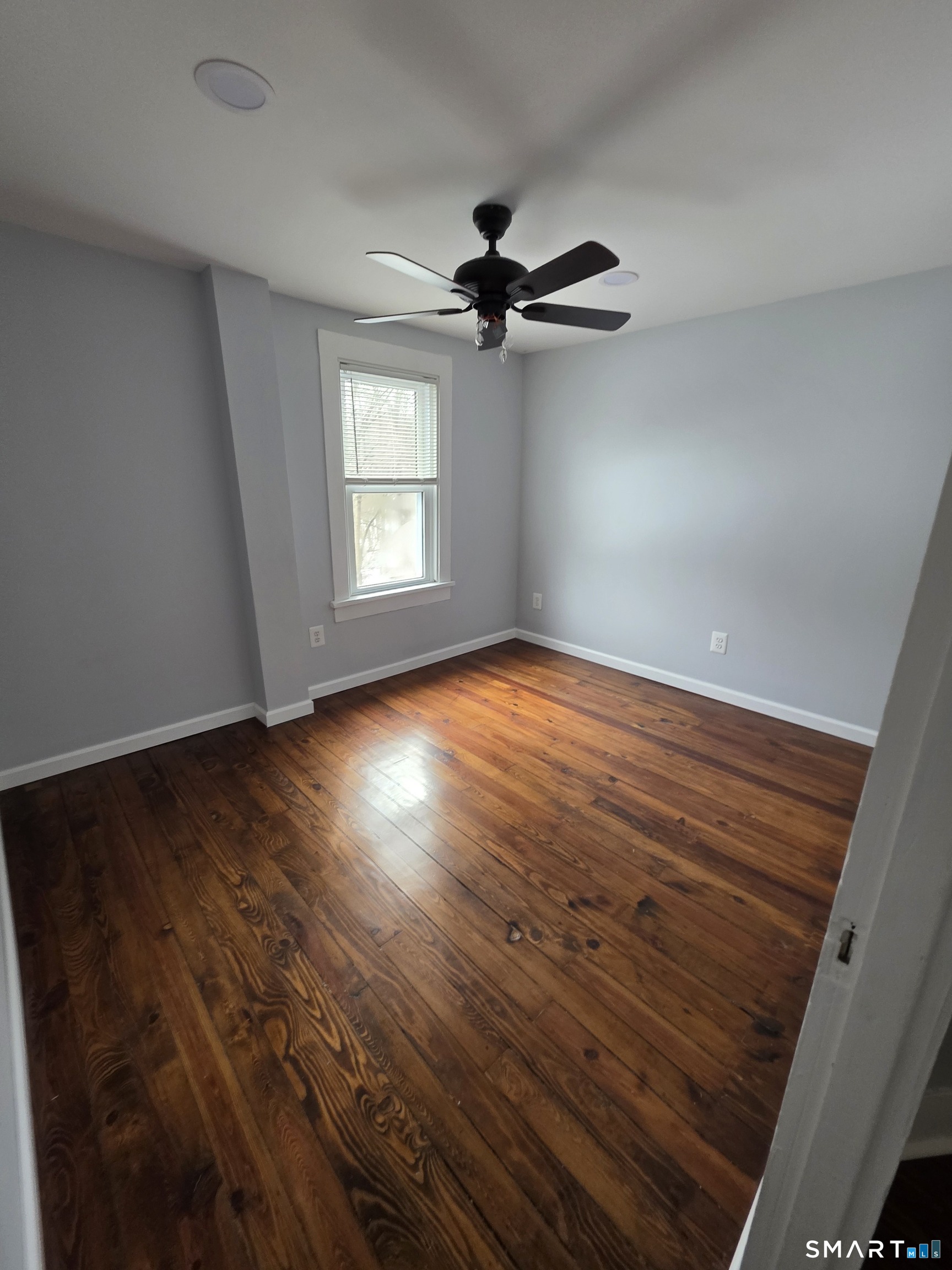 340 Hicks Avenue photo 17