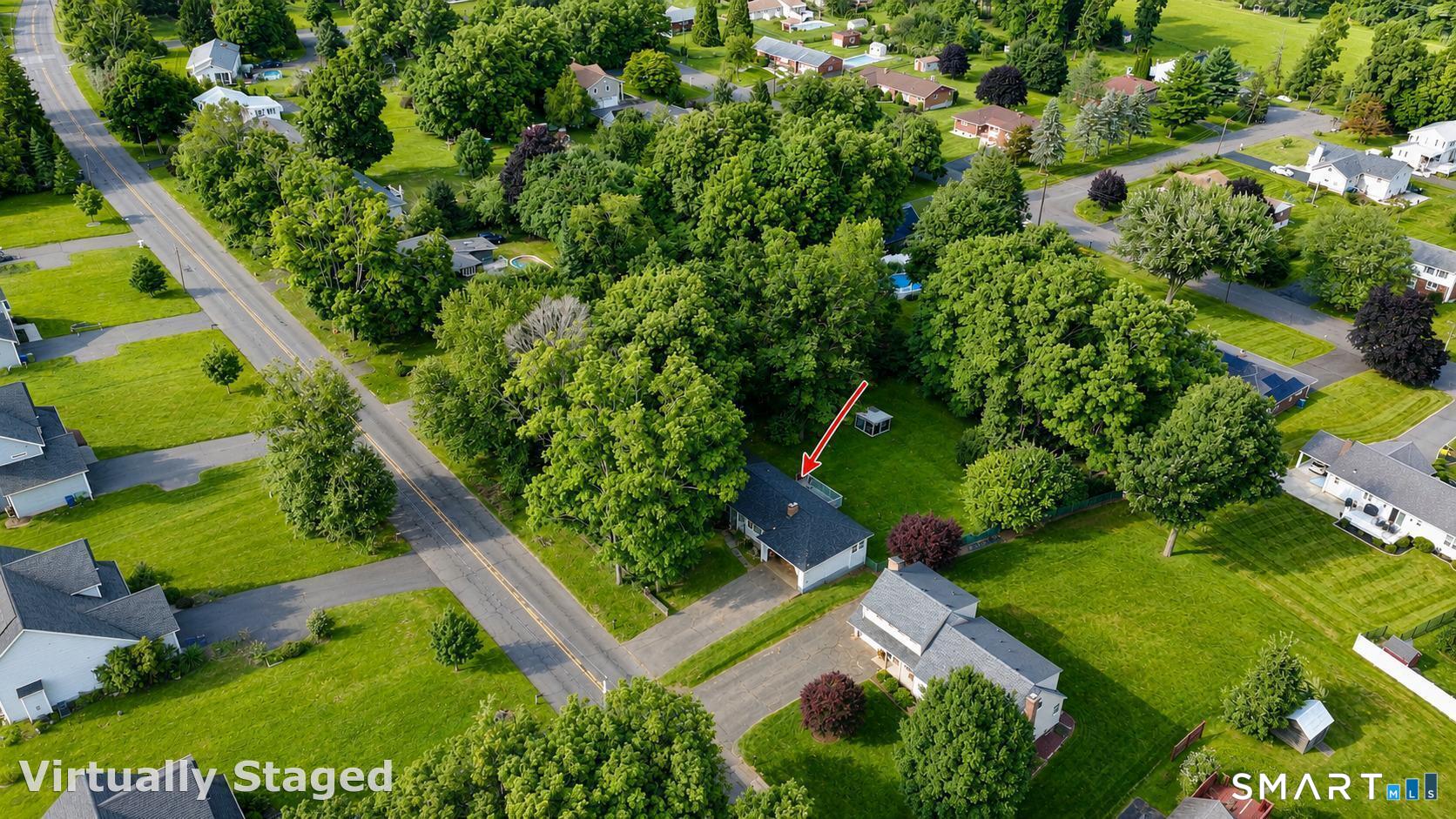 104 Higby Road photo 4
