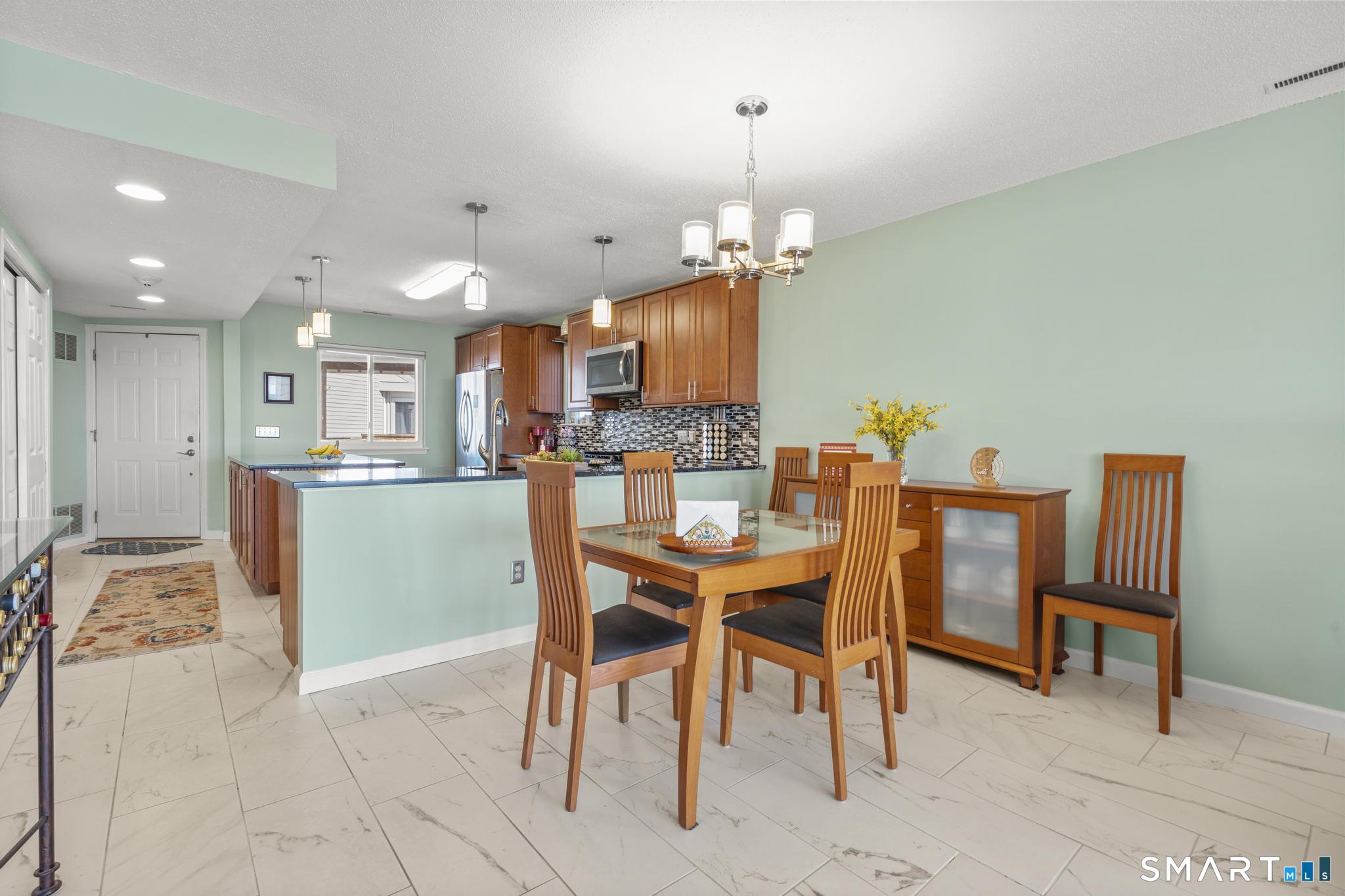 1 Mansfield Grove Road Unit #309 photo 8