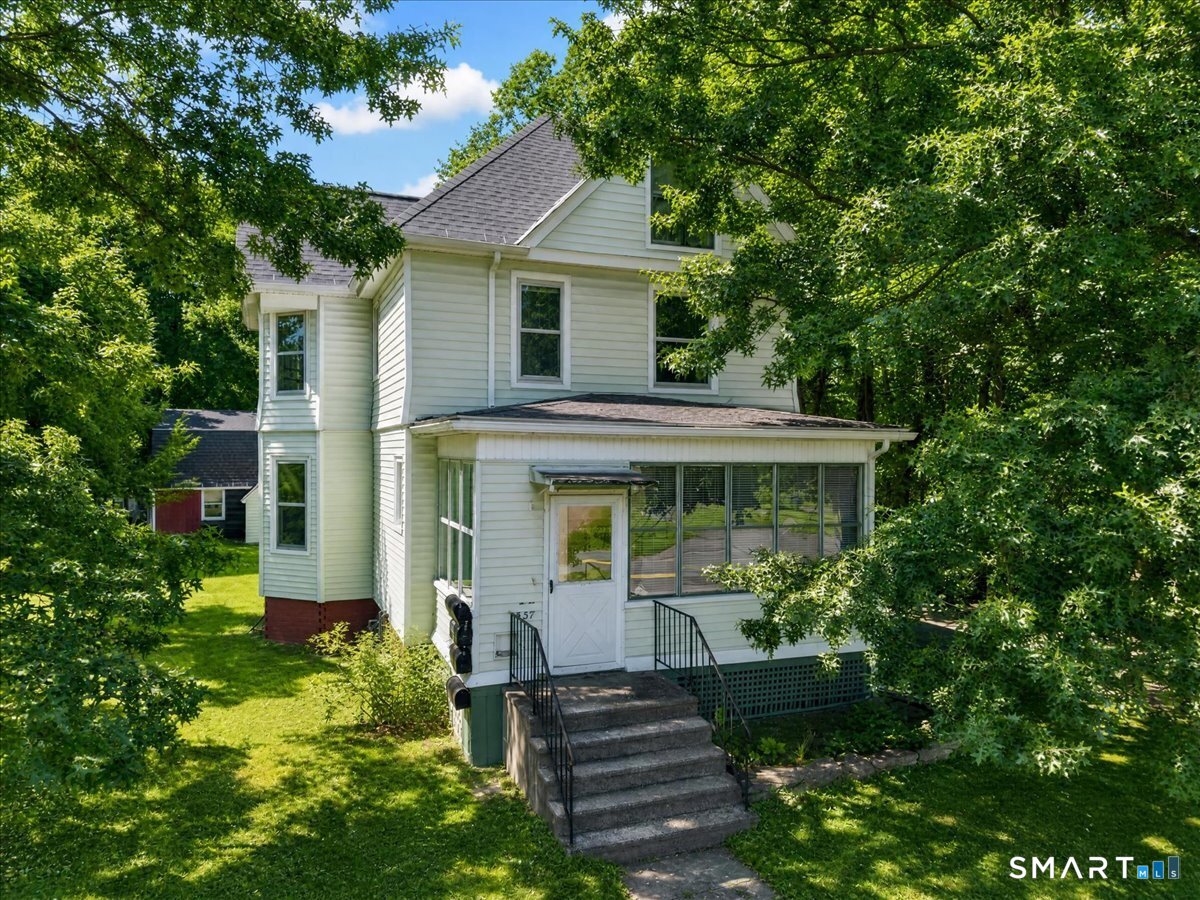 Photo 1 of Multi family home for sale at 537 Naubuc Ave, Glastonbury, CT 06033 | MLS# 24149991 | Listing updated on 2026-09-19