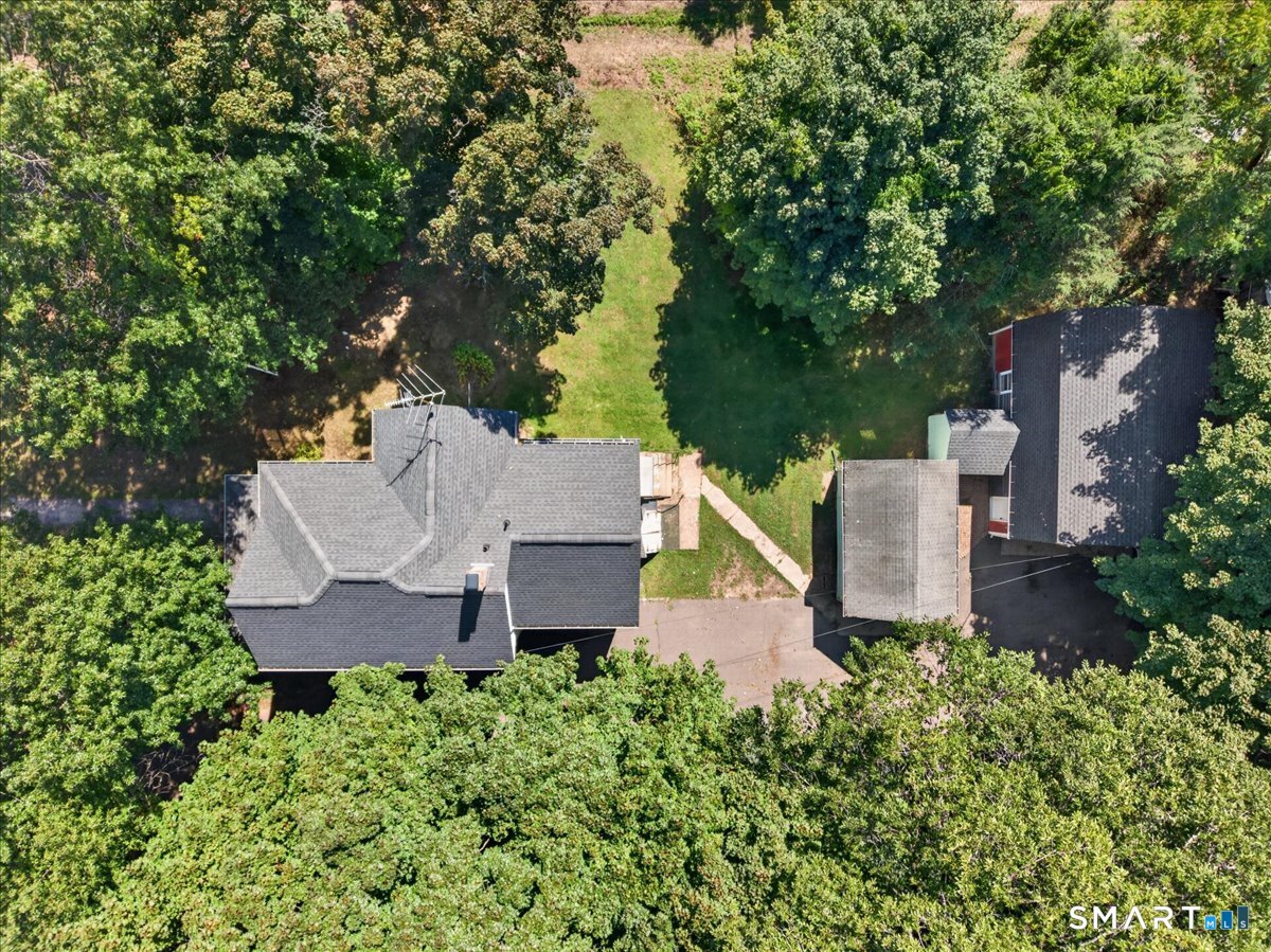 Photo 4 of House for sale at 537 Naubuc Ave, Glastonbury, CT 06033 | MLS# 24149991 | Listing updated on 2026-09-19