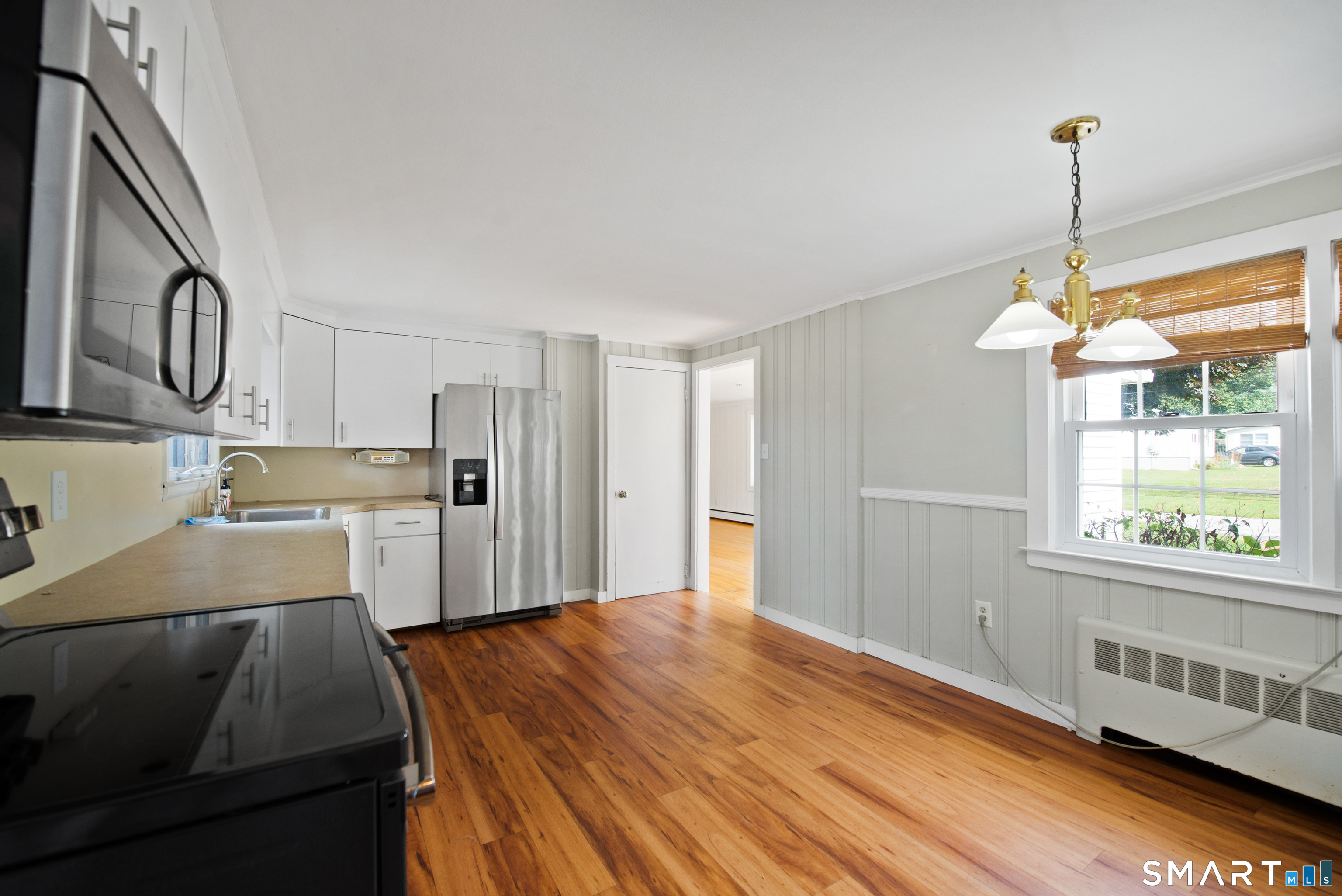 47 Maple Avenue photo 12