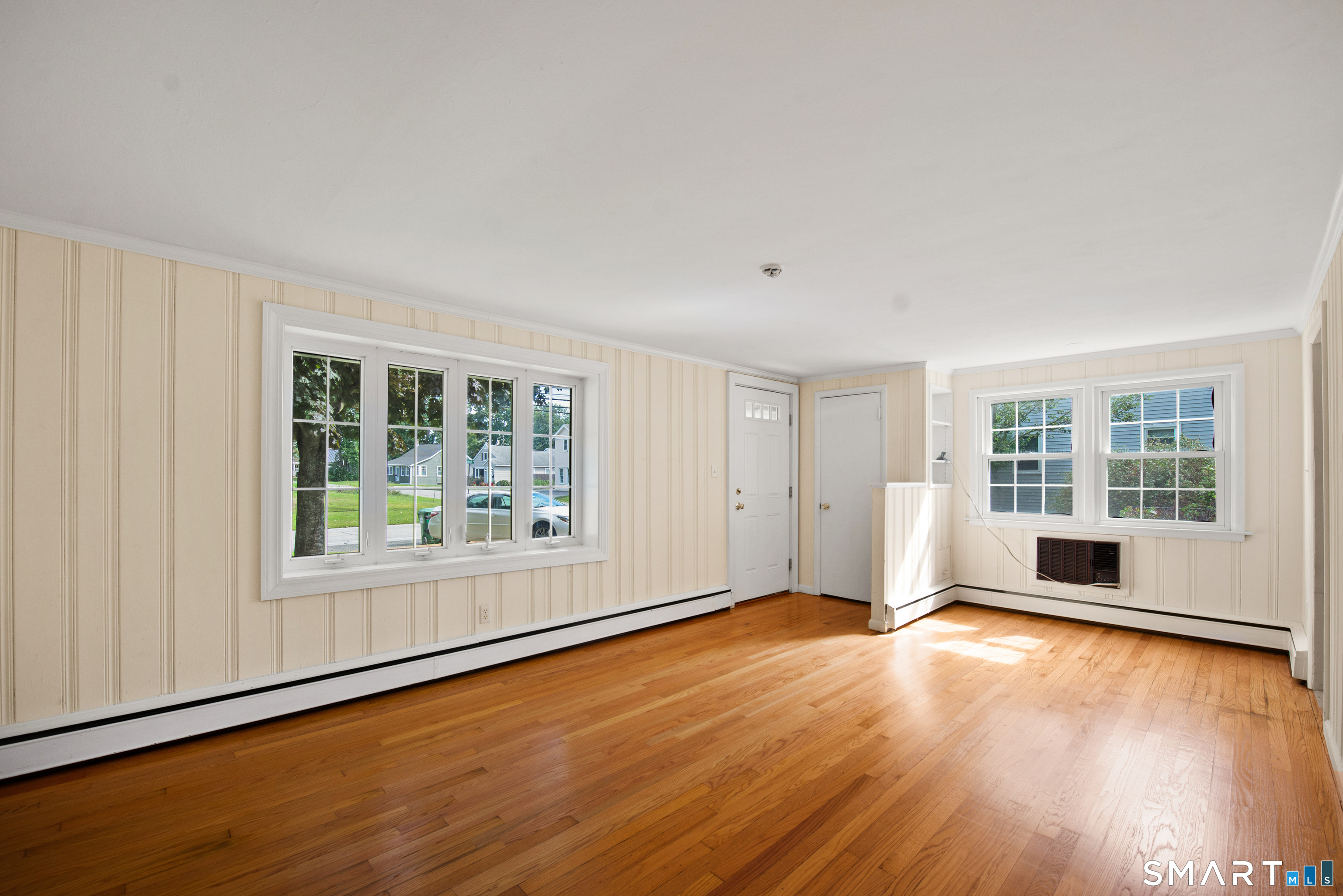47 Maple Avenue photo 15
