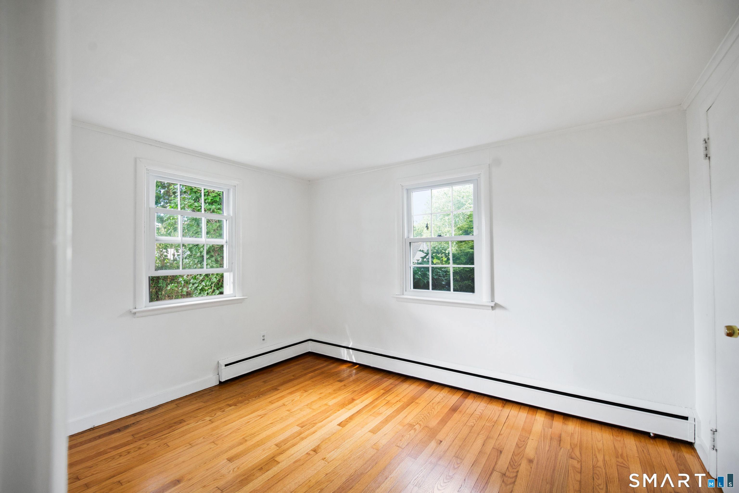 47 Maple Avenue photo 18
