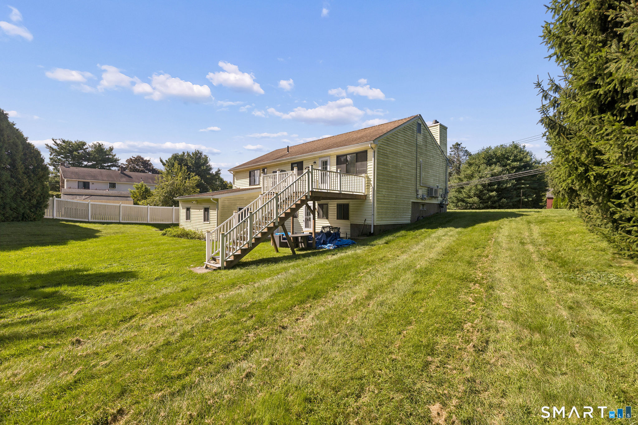 Photo 4 of Single family home for sale at 400 Hayes Rd, Rocky Hill, CT 06067 | MLS# 24203024 | Listing updated on 2026-09-12