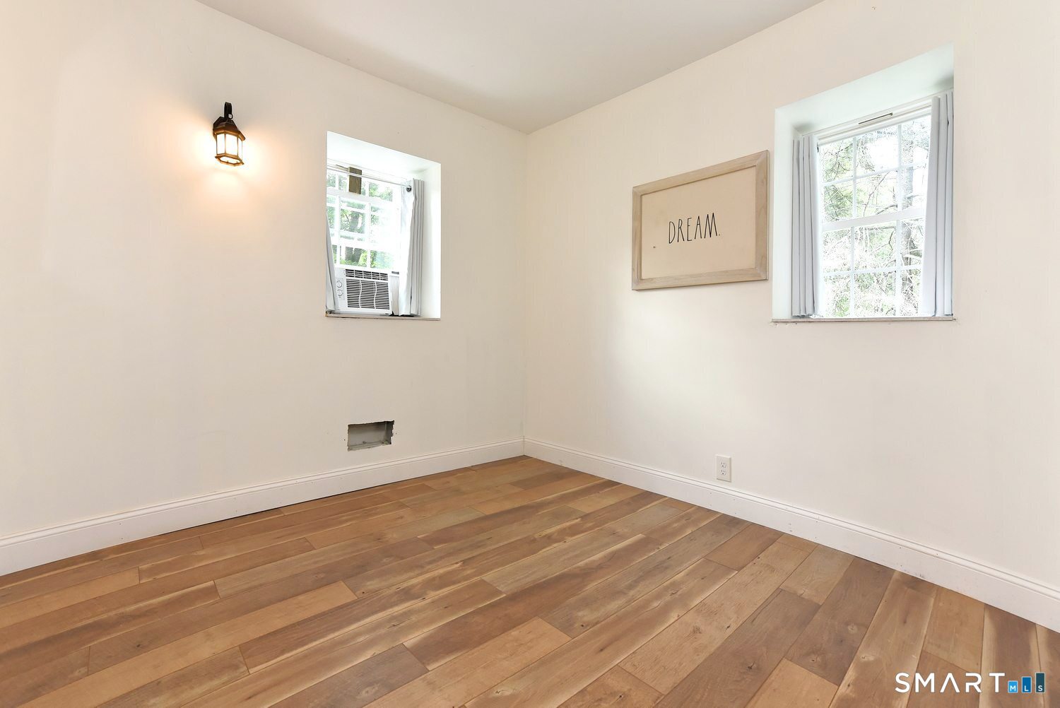 9 Wells Avenue photo 12