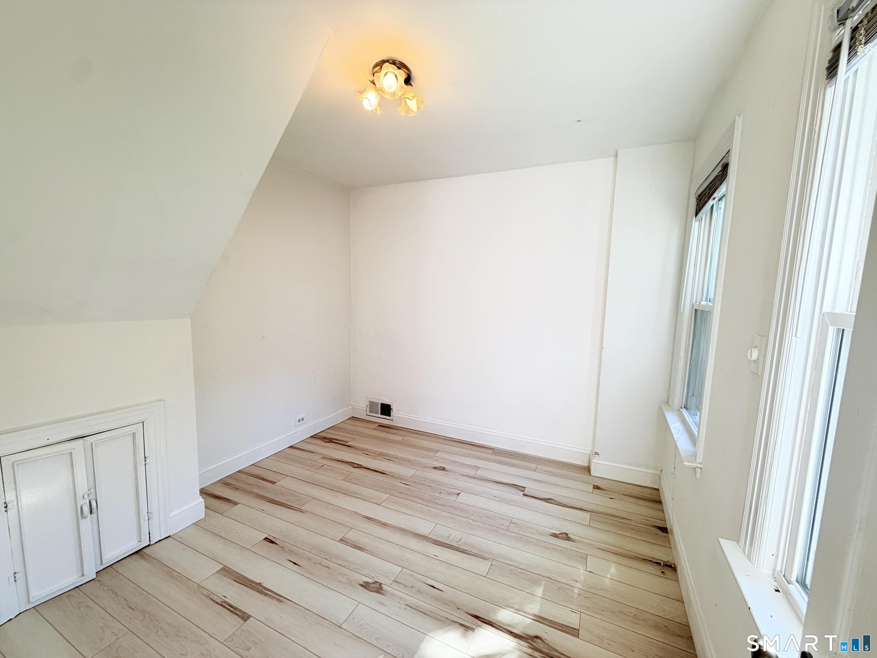6 Beech Street photo 12