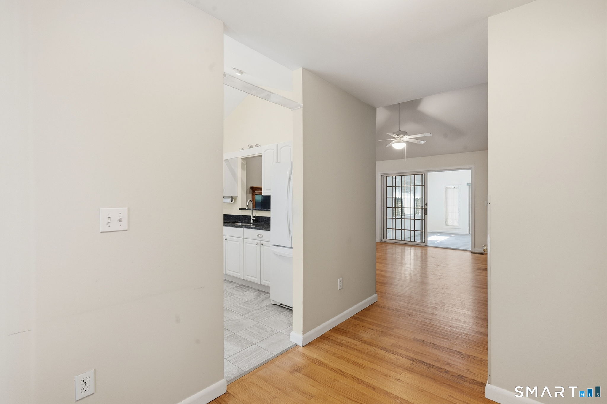 2 Acorn Drive photo 12