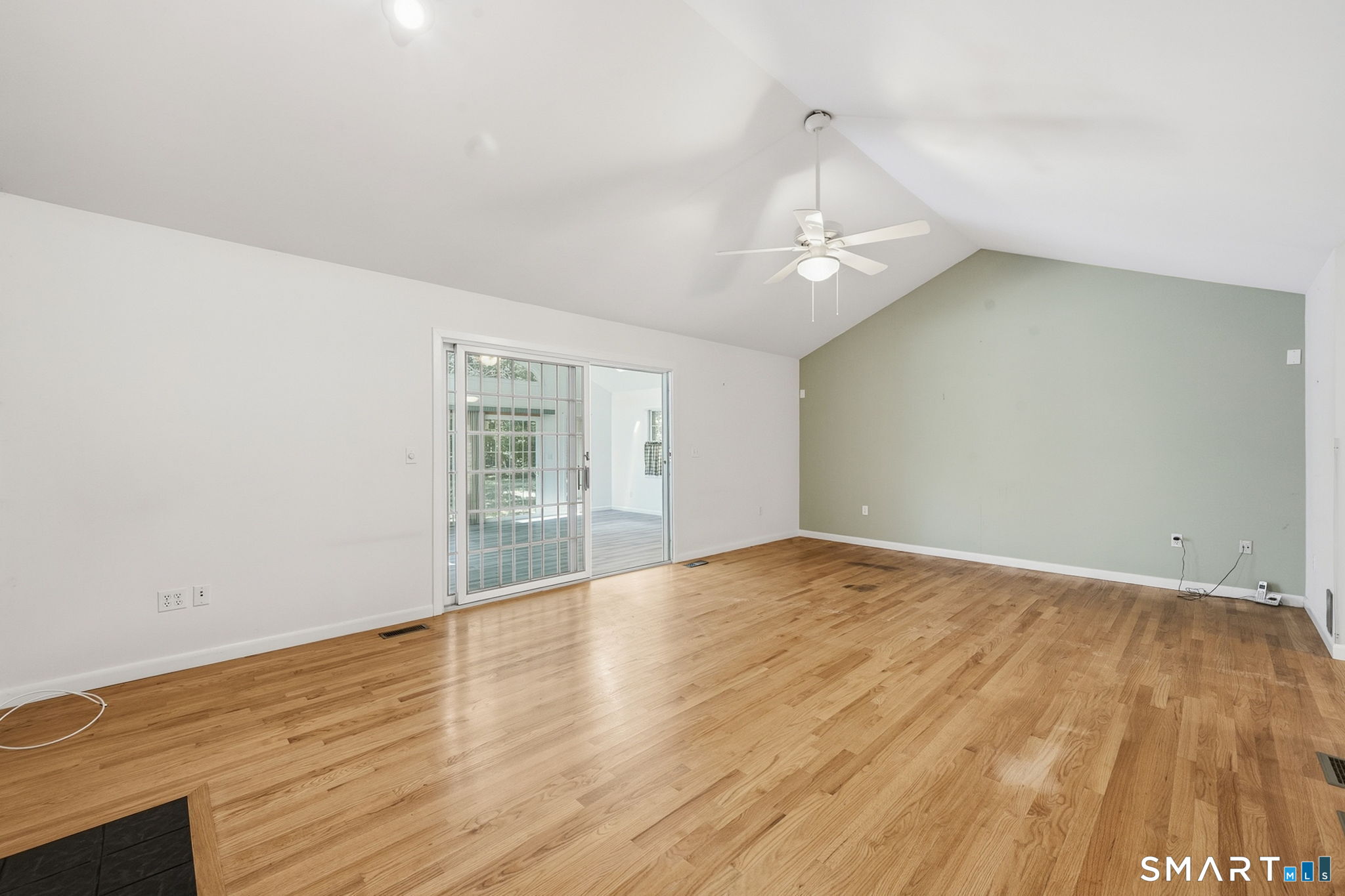 2 Acorn Drive photo 15