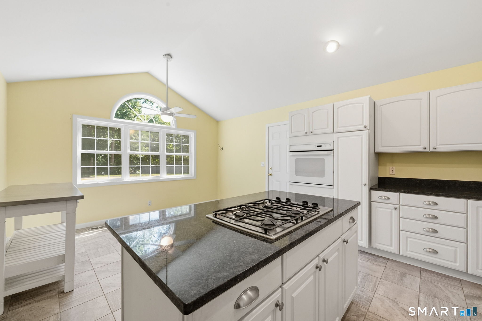 2 Acorn Drive photo 20