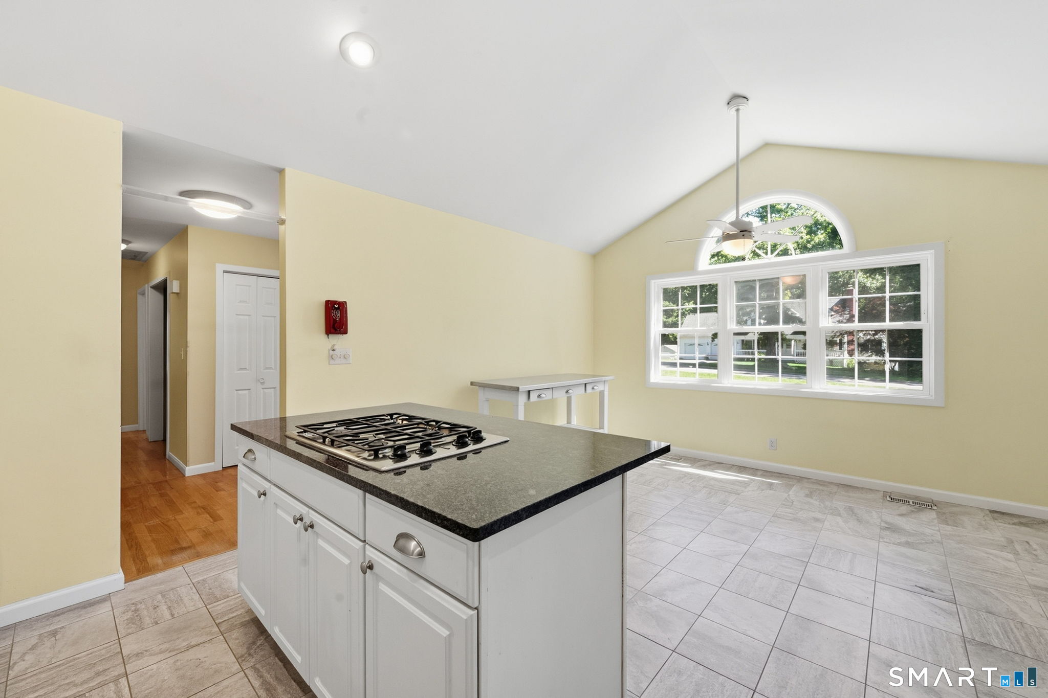 2 Acorn Drive photo 21