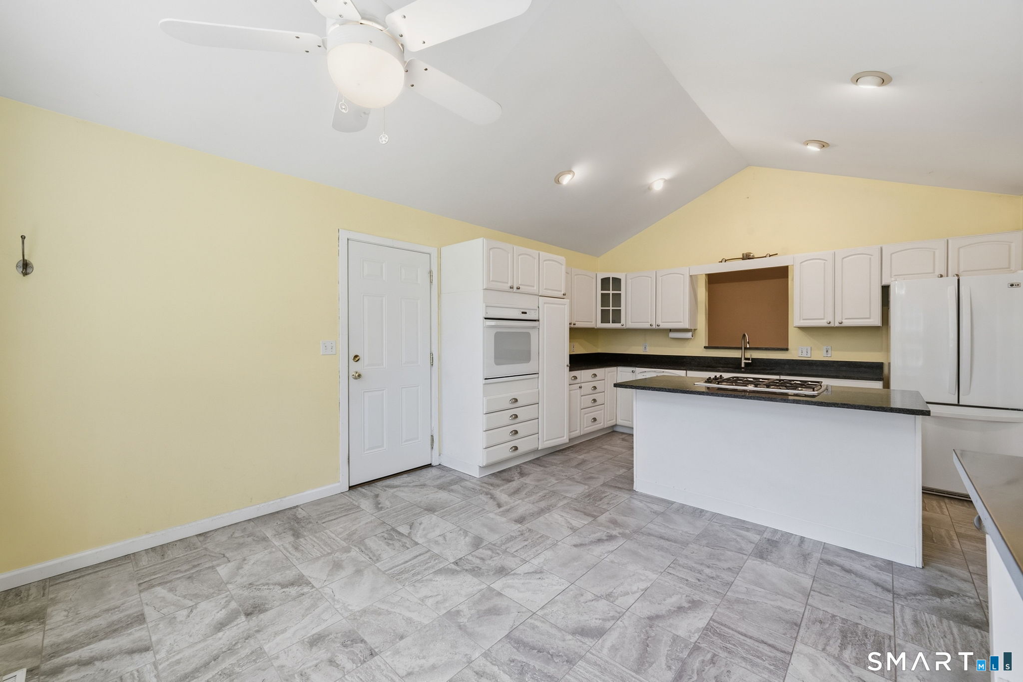 2 Acorn Drive photo 23