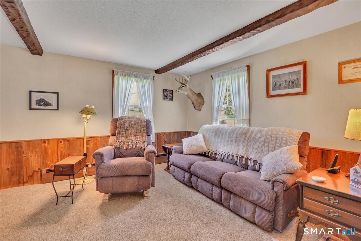 676 Bush Hill Road photo 25
